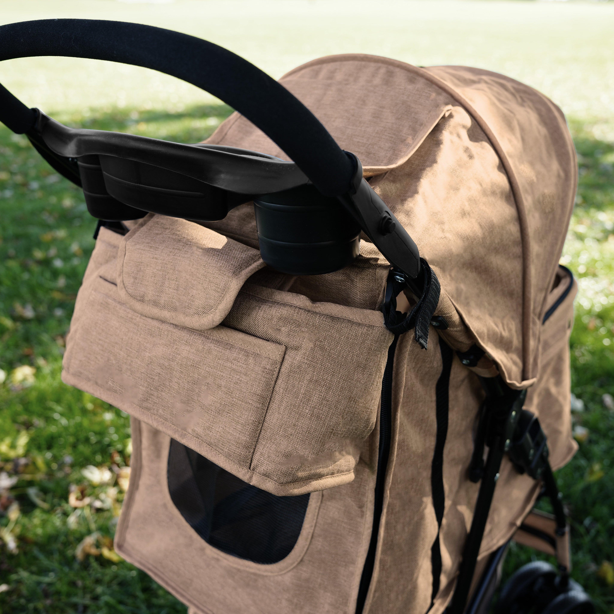 Voir la diapositive 4 : MONSTERSHOP Sac caddy pour poussette d'animal
