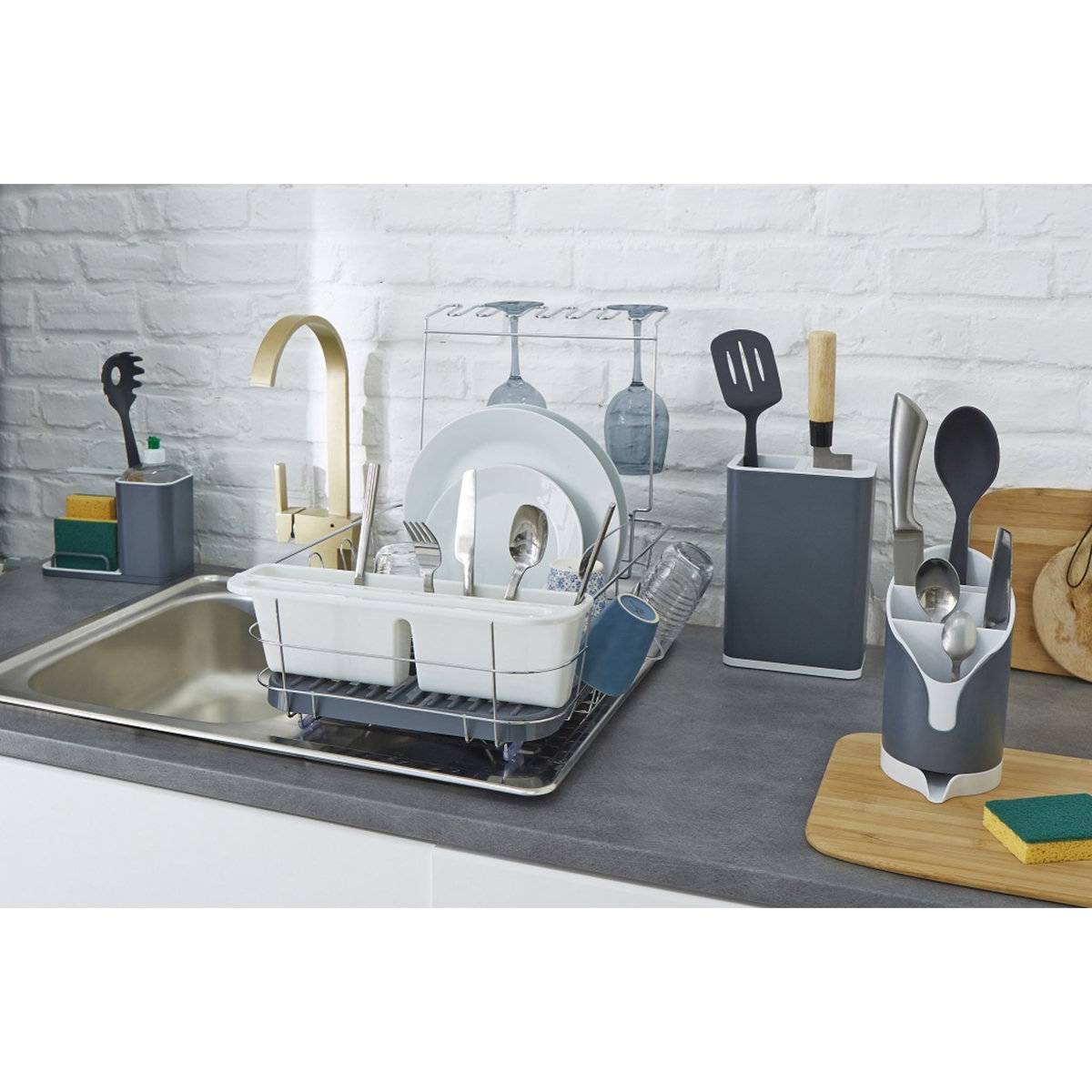 Bloc de rangement gris  