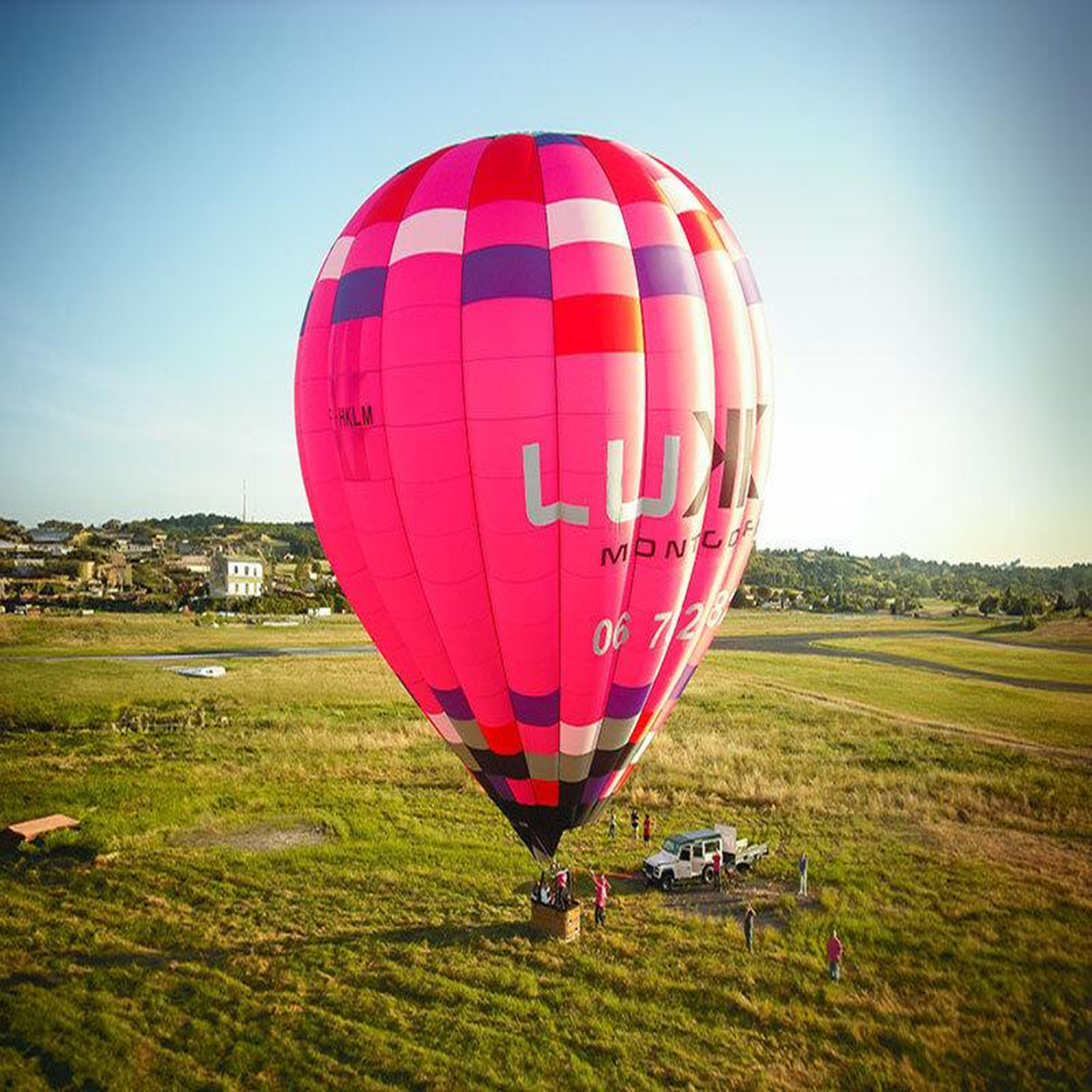 Voir la diapositive 3 : Smartbox Vol en montgolfière près d'albi - coffret cadeau sport & aventure