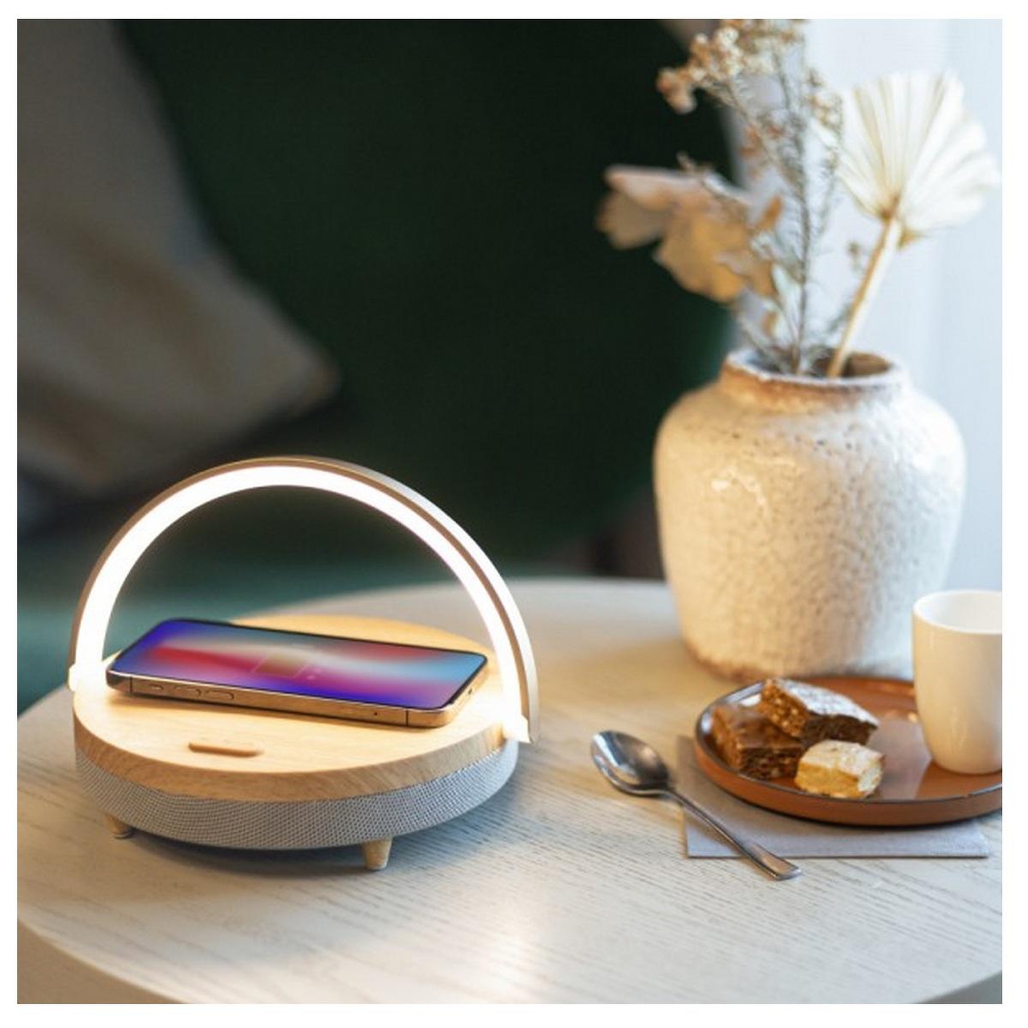Voir la diapositive 6 : LIVOO Enceinte nomade bluetooth - tes242