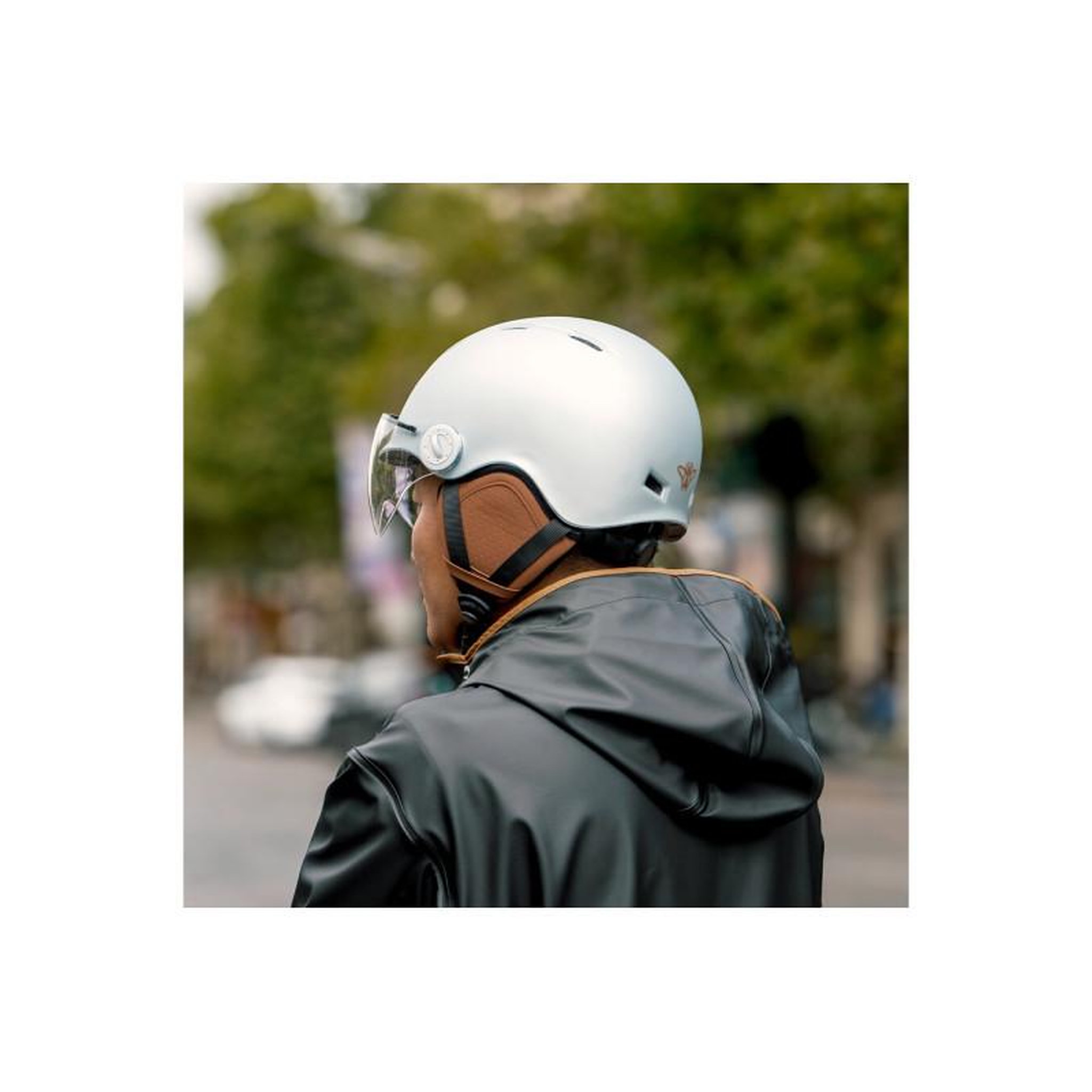 Voir la diapositive 2 : CASR Accessoire trottinette électrique Casr CASQUE DE PROTECTION STYLE CASR GRIS BLEU L