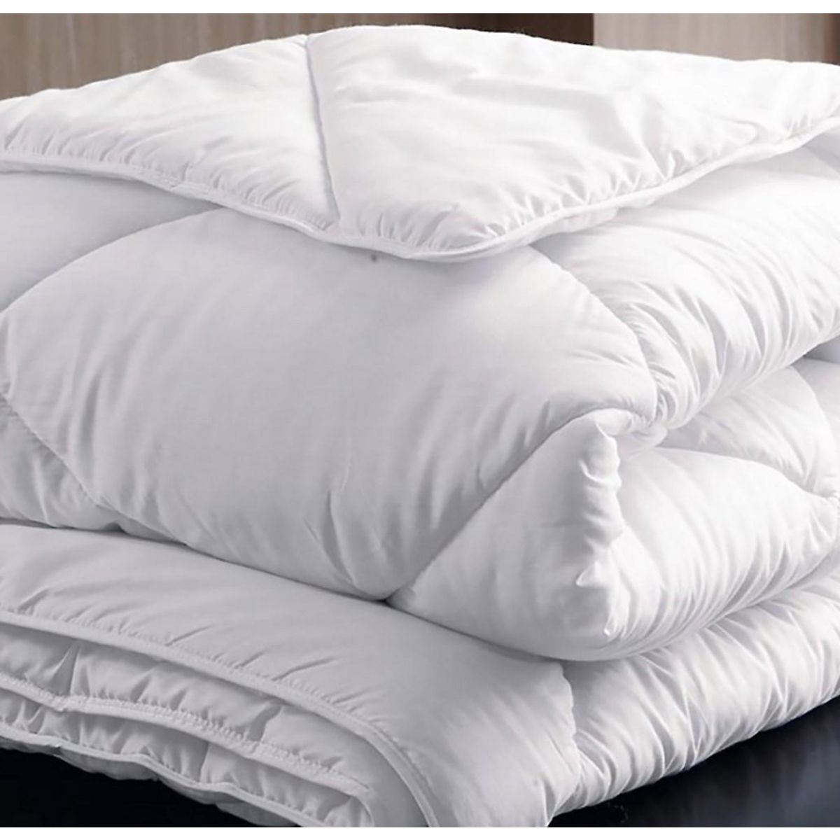 Home collection Couette blanche 140x200cm 100% microfibre 500gr a bouillir fab fr