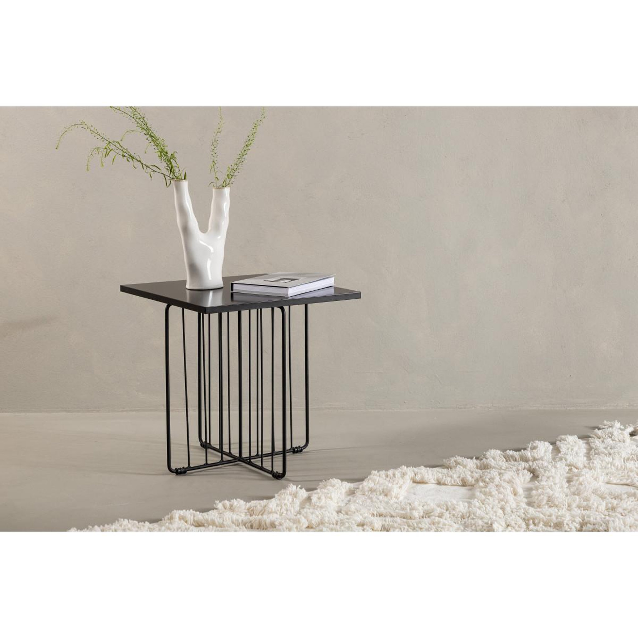 Voir la diapositive 5 : Paris Prix Table d'appoint design  dayton  40cm noir