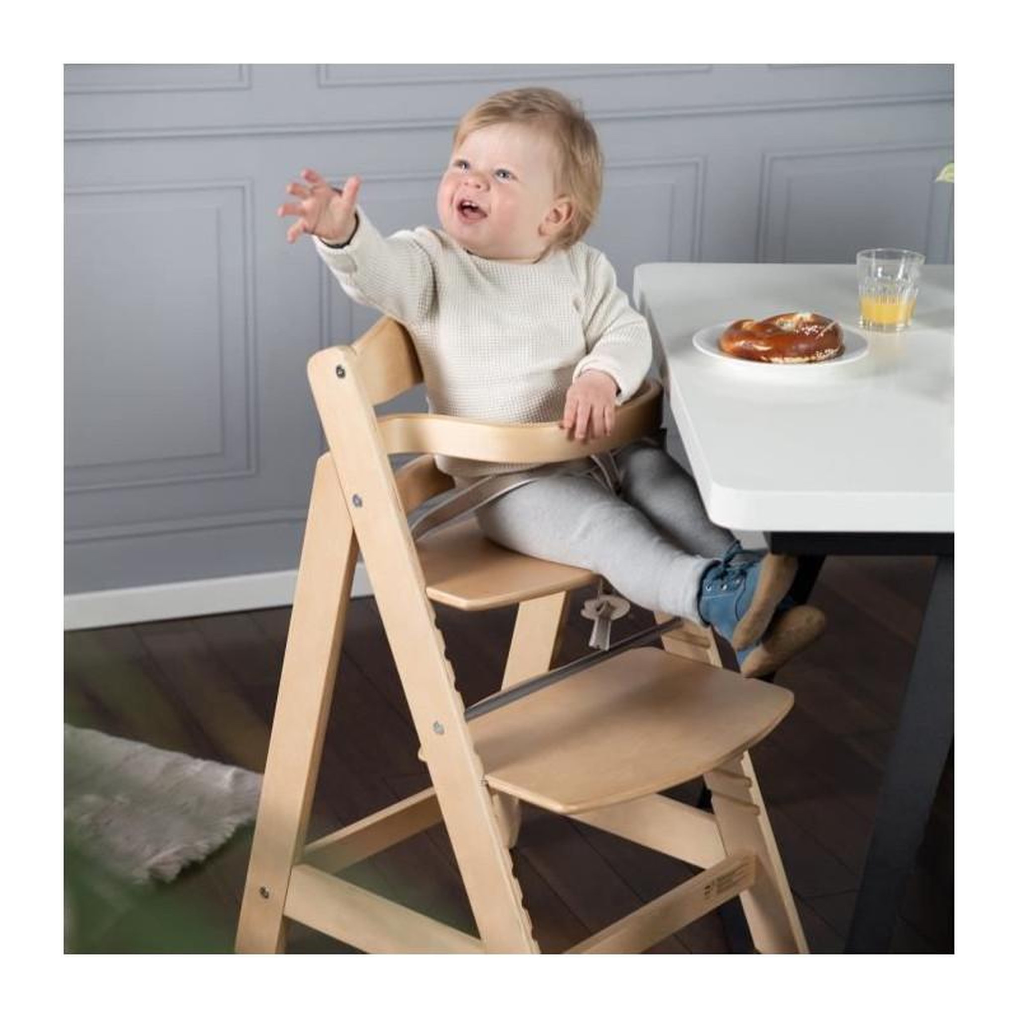 Voir la diapositive 2 : Roba Chaise Haute Évolutive Sit Up III en Bois - ROBA - Réglable en Hauteur - Naturel