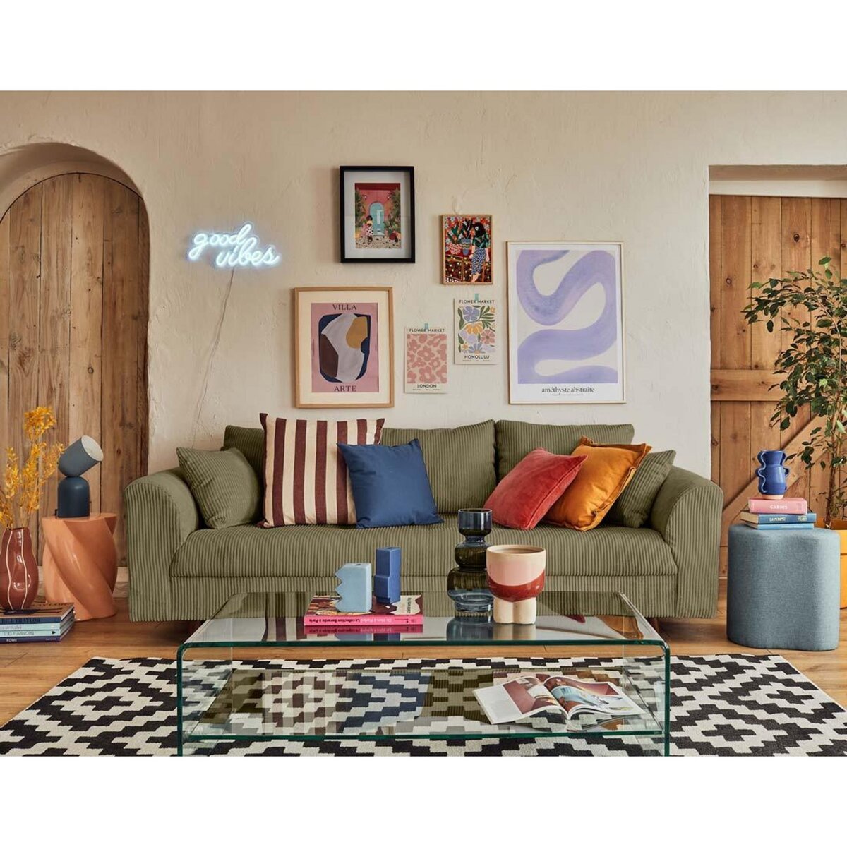 LISA DESIGN Rune - canapé 3 places - en velours côtelé