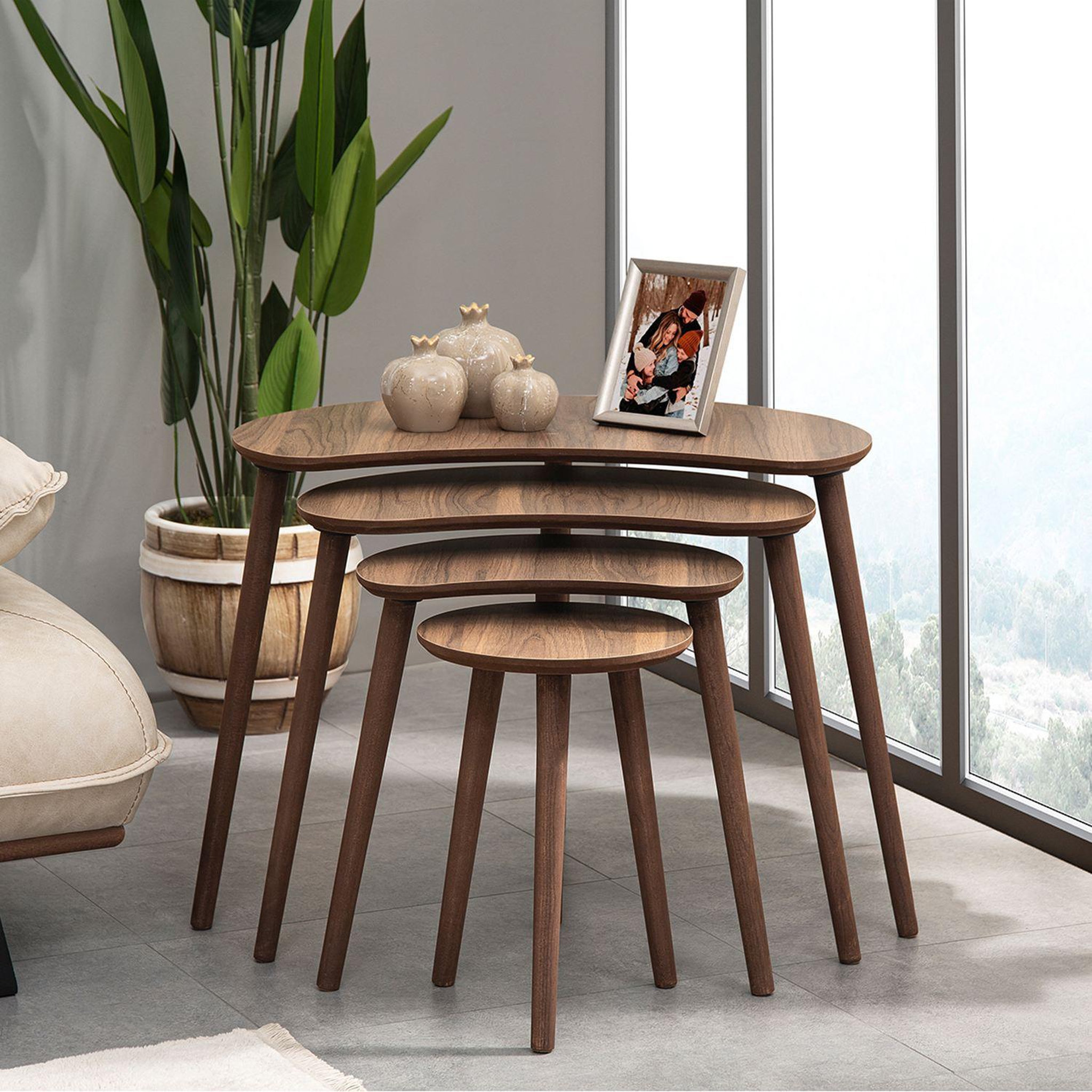 Voir la diapositive 3 : Habitat et Jardin Table gigogne (4 pièces) en bois  moon  40 x 75 x 55 cm - noyer