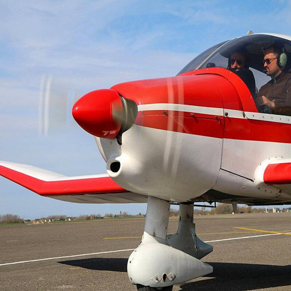 Smartbox Vol en avion de 30 min pour 2 personnes au-dessus du Pas-de-Calais - Coffret Cadeau Sport & Aventure