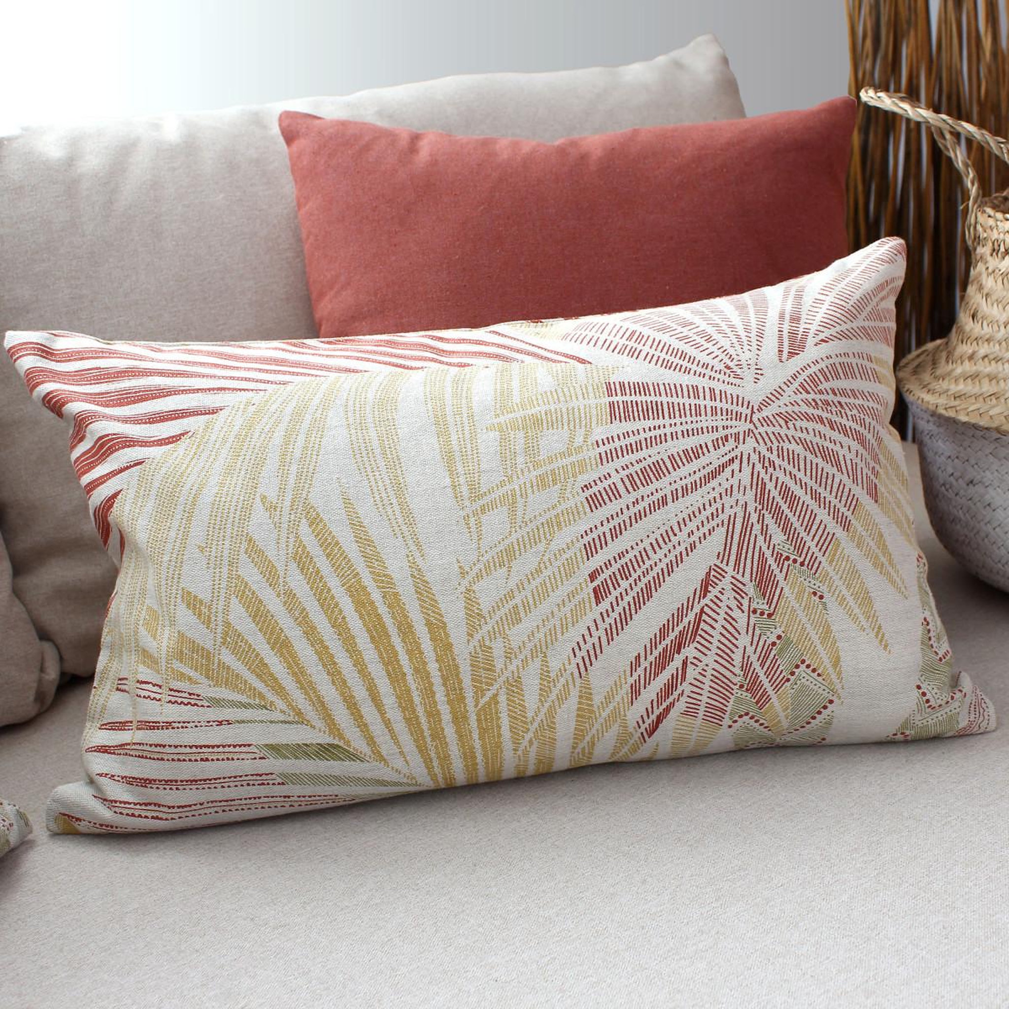Voir la diapositive 2 : ENJOY HOME Coussin déco imprimé  majorelle  30x50cm multicolore