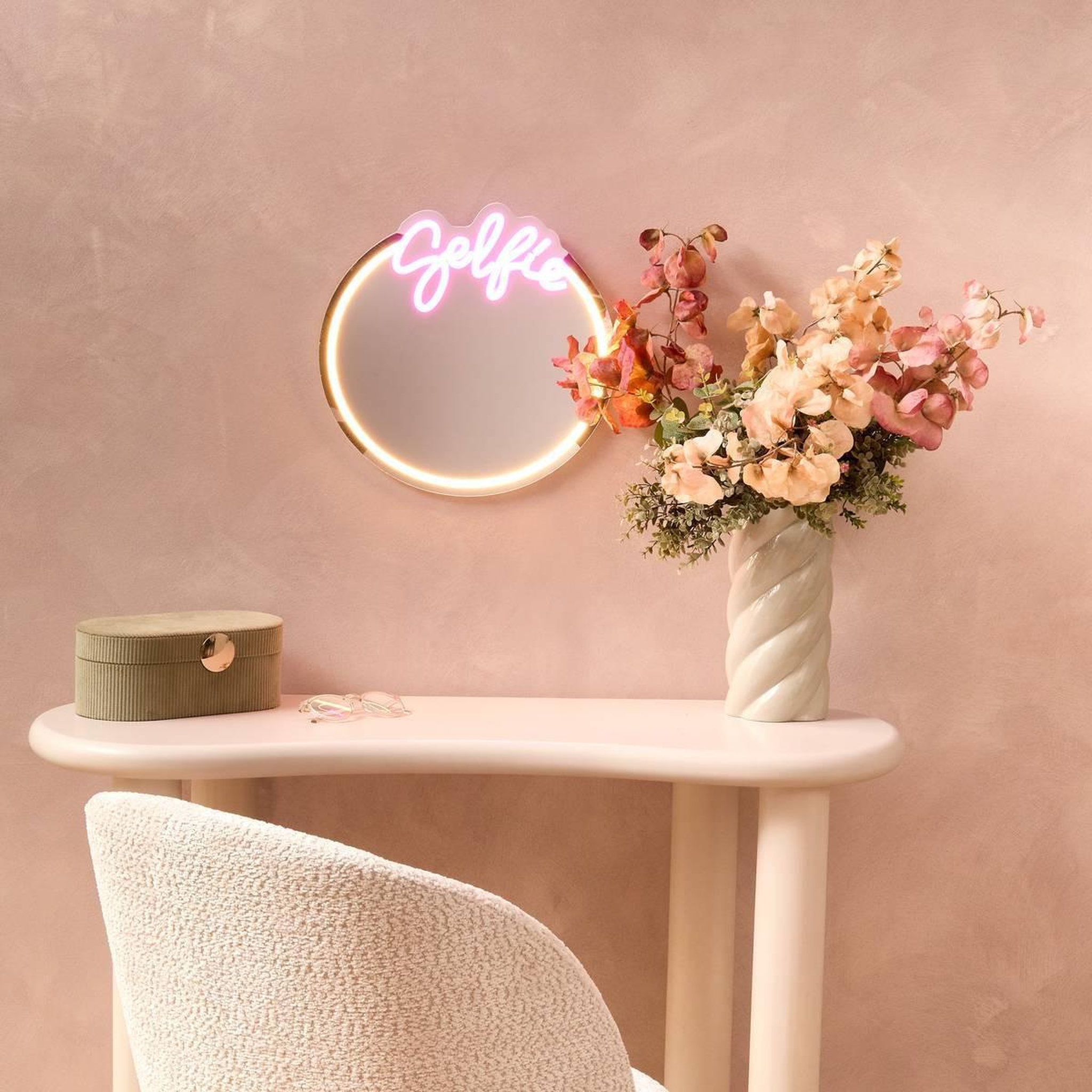 Voir la diapositive 6 : ATMOSPHERA Miroir néon led  selfie  35cm multicolore