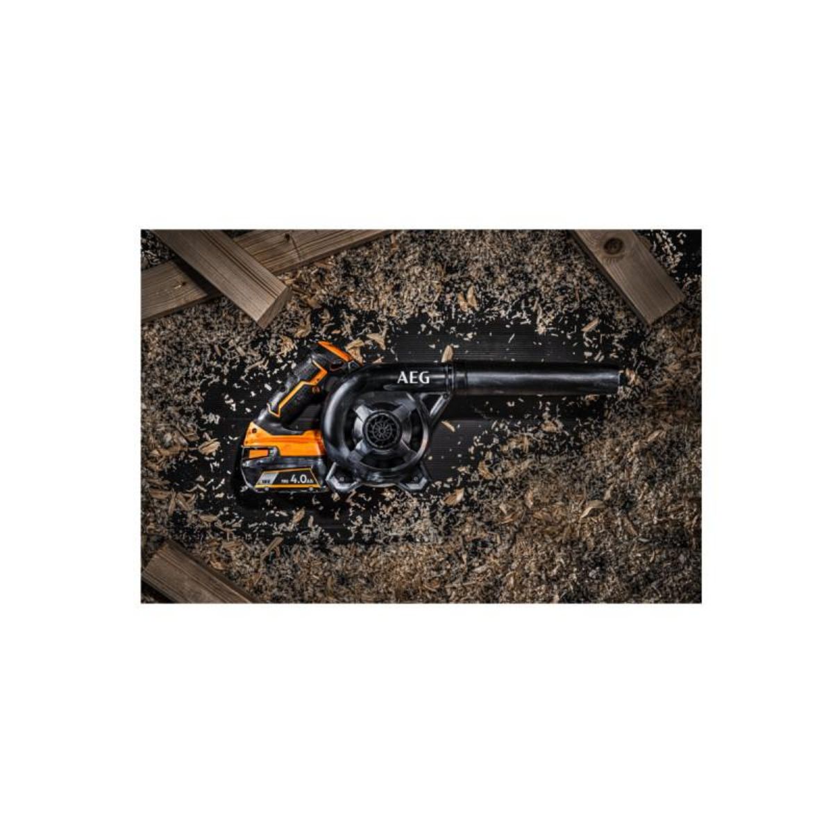 AEG Souffleur d'atelier 18V AEG - Sans batterie ni chargeur - BGE18C2-0