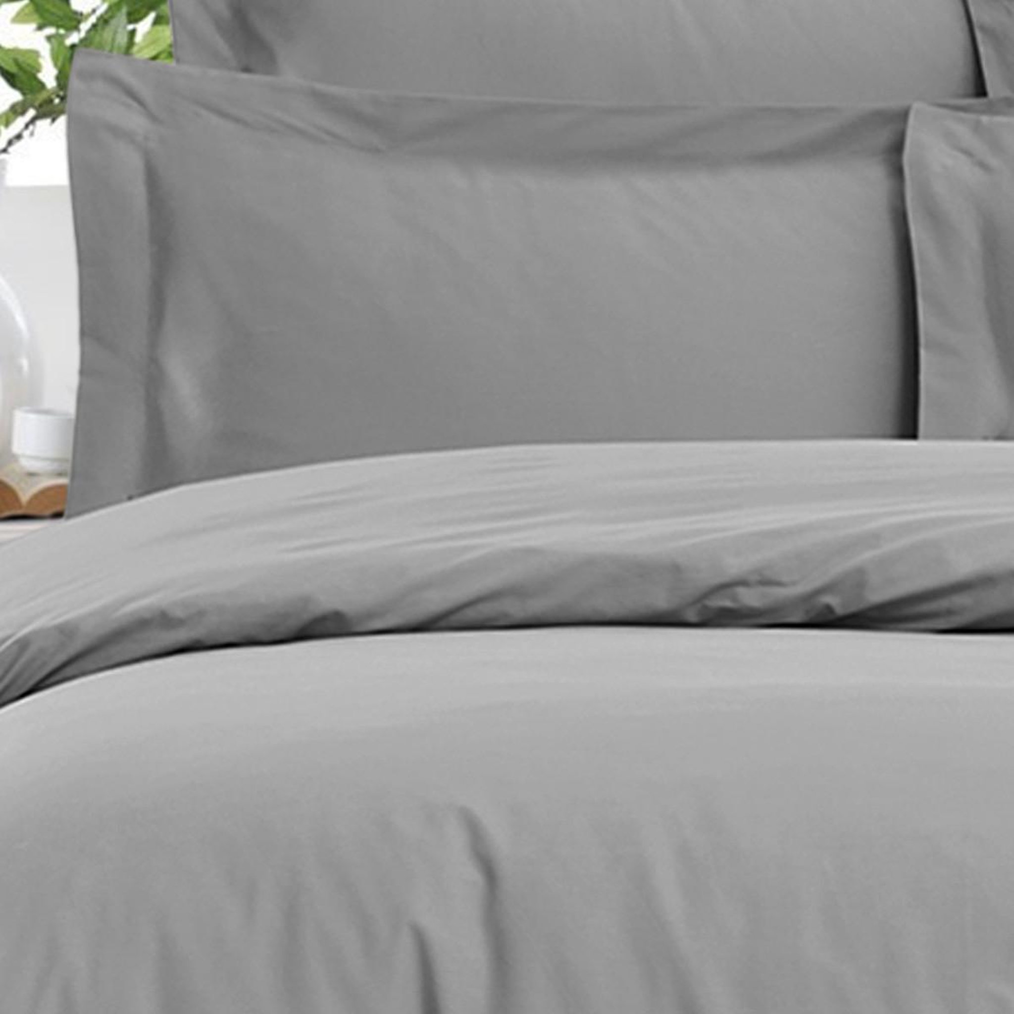 Voir la diapositive 2 : Sensei Maison Drap housse uni satin de coton bonnet 30 cm VERSALUXE