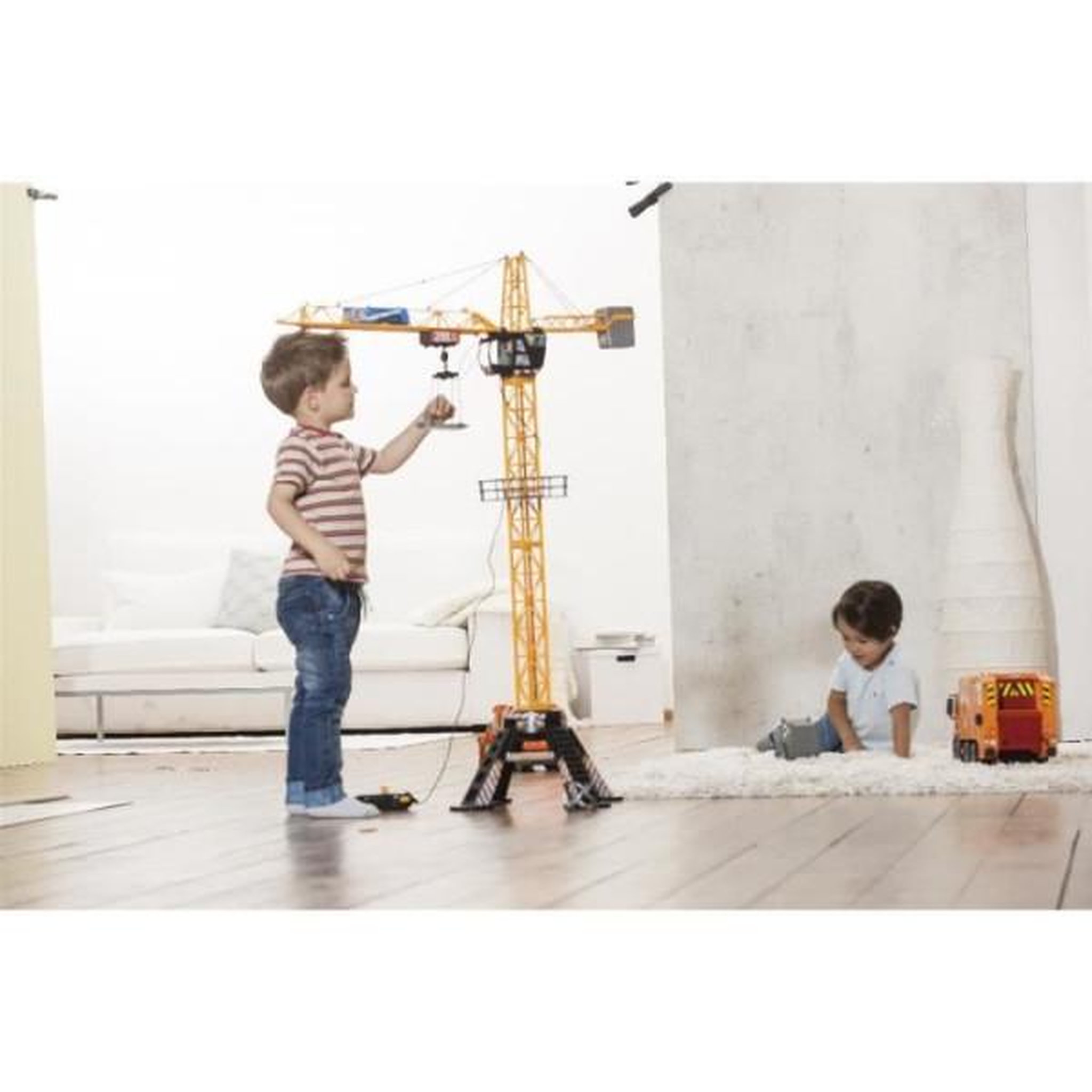 Voir la diapositive 3 : Dickie Toys Grue filoguidée 120cm - DICKIE TOYS - Travaux publics - Tourne a 350° - Accessoires inclus