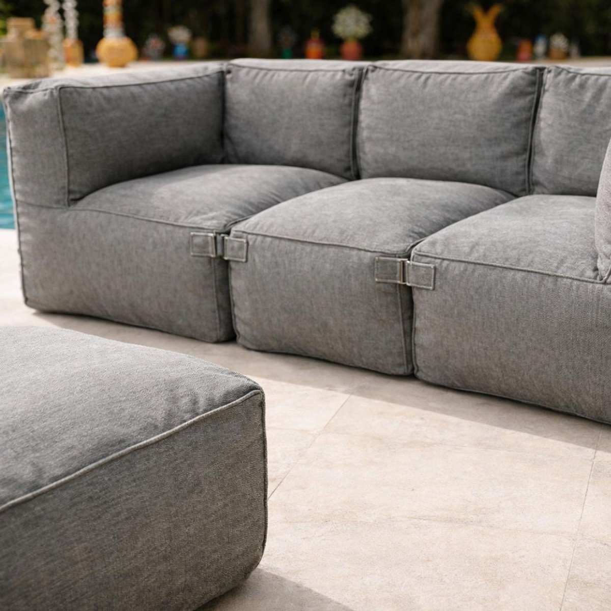 CONCEPT USINE Salon de jardin modulable 4 places gris en tissu déperlant PRAIANO