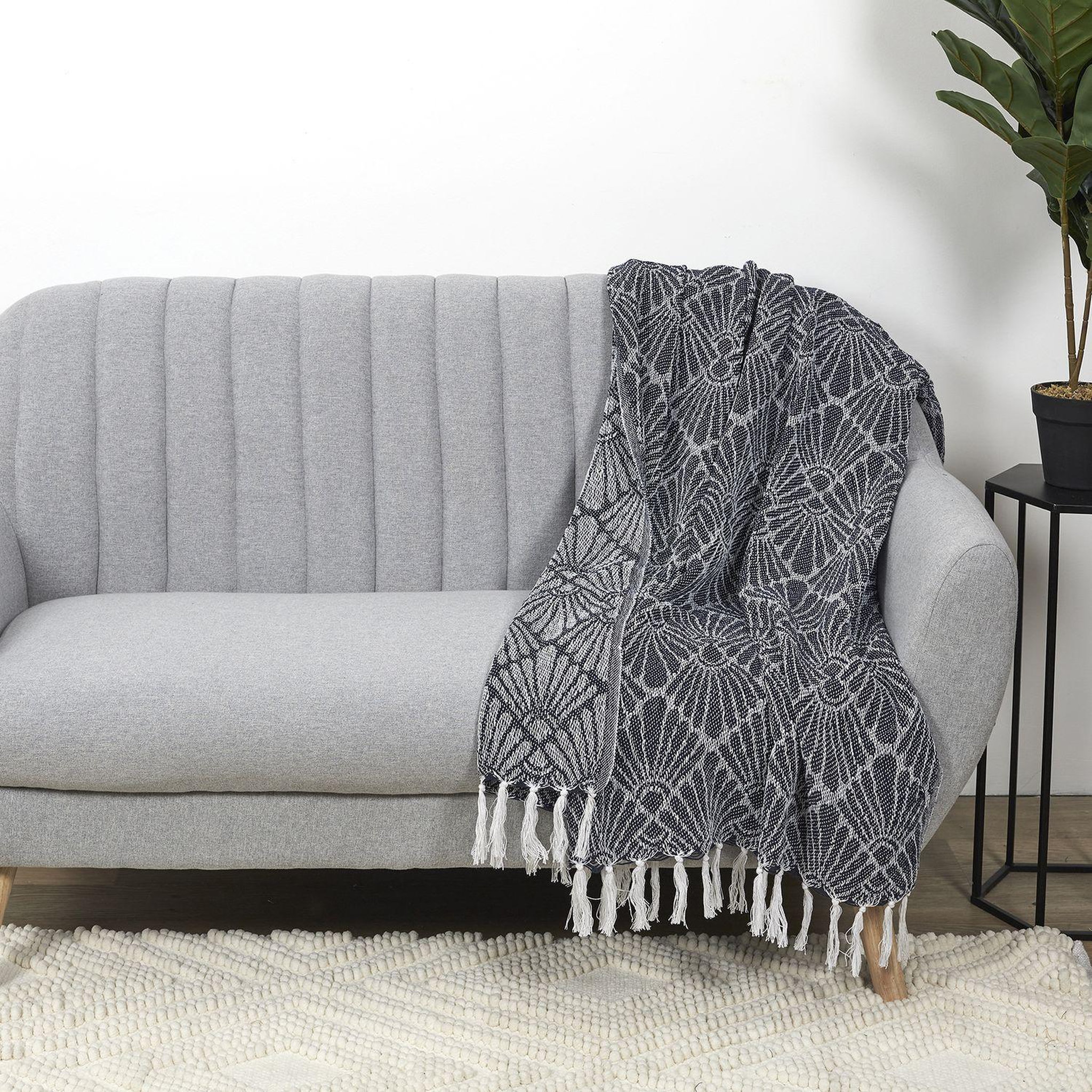 Voir la diapositive 2 : TOILINUX Plaid jacquard