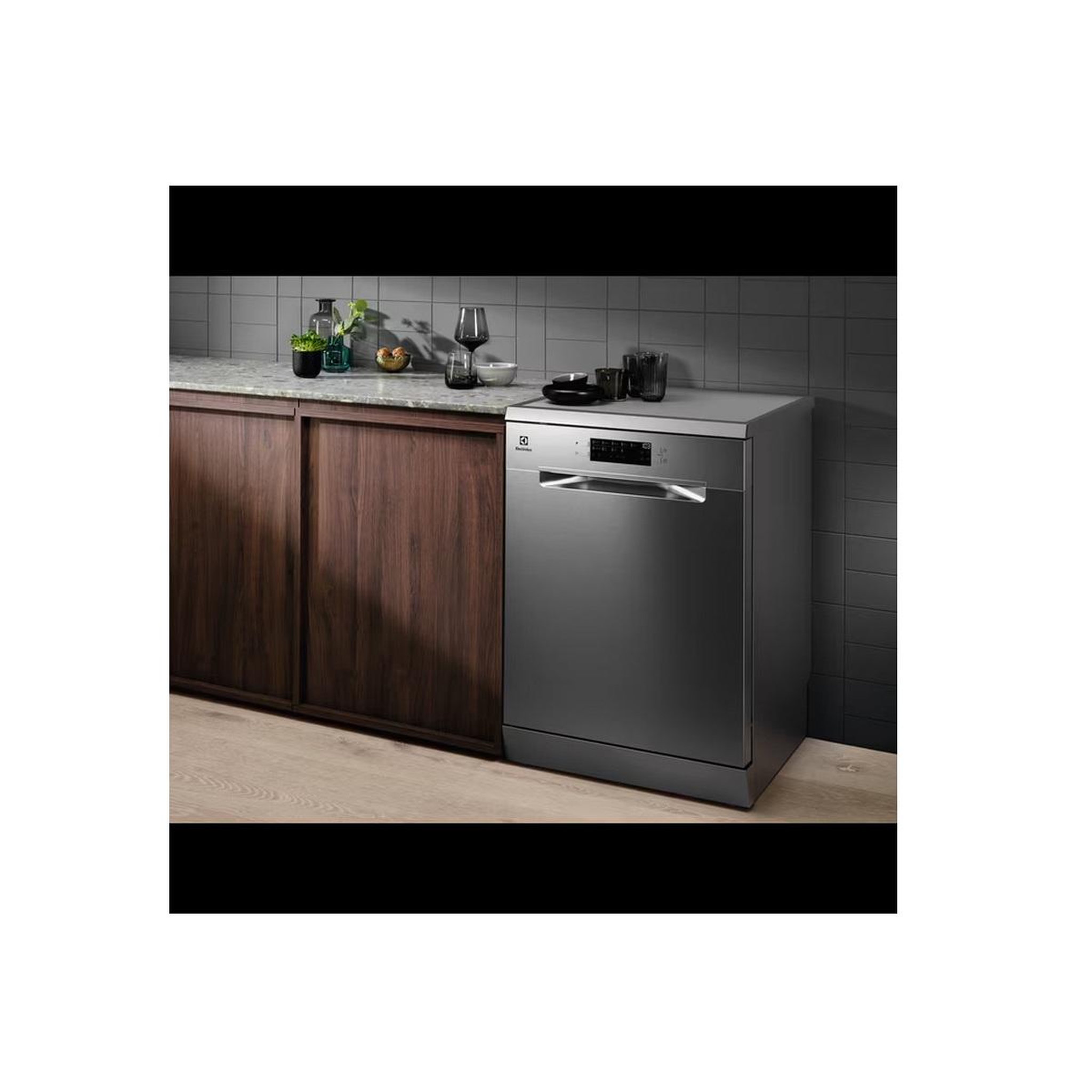 Voir la diapositive 5 : ELECTROLUX Lave-vaisselle 60cm 14 couverts 44db inox - esm48400sx