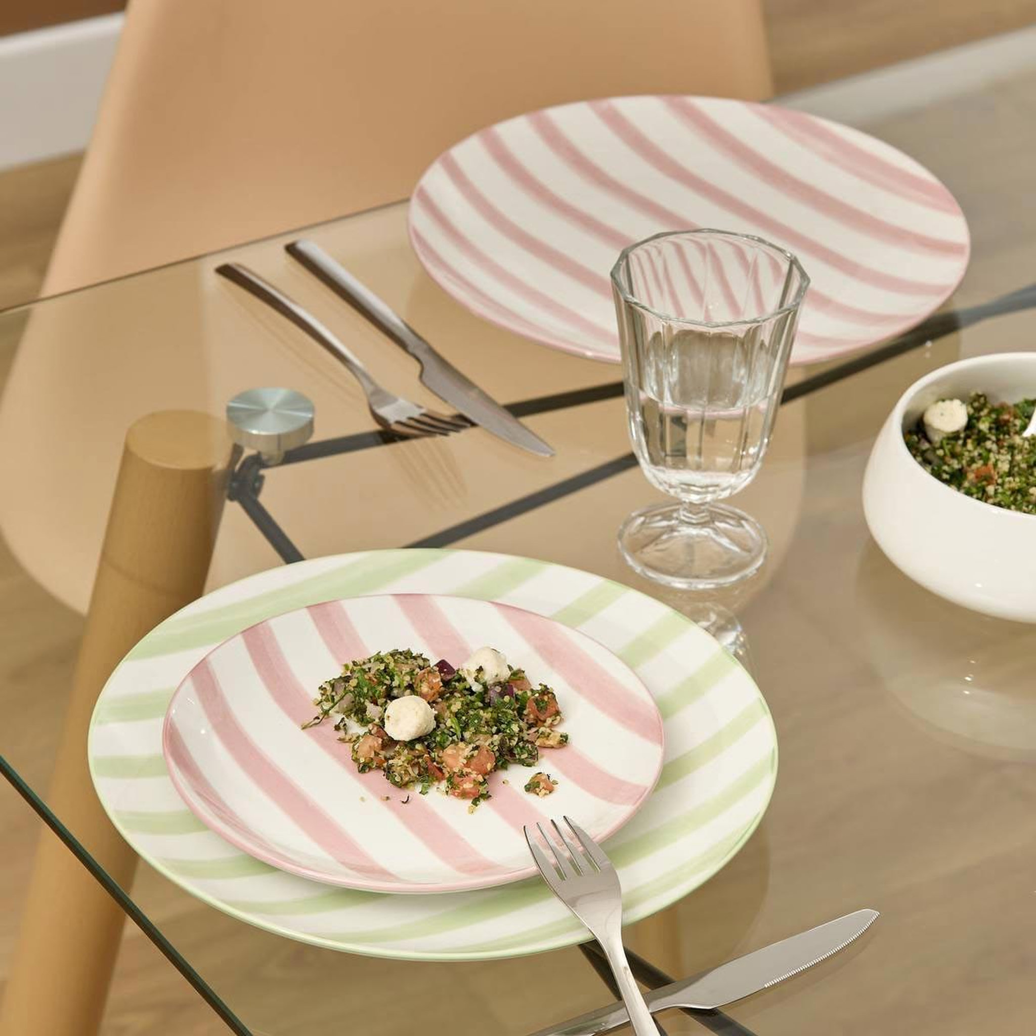 Voir la diapositive 4 : SECRET DE GOURMET Lot de 6 assiettes à dessert  charlie  19cm rose