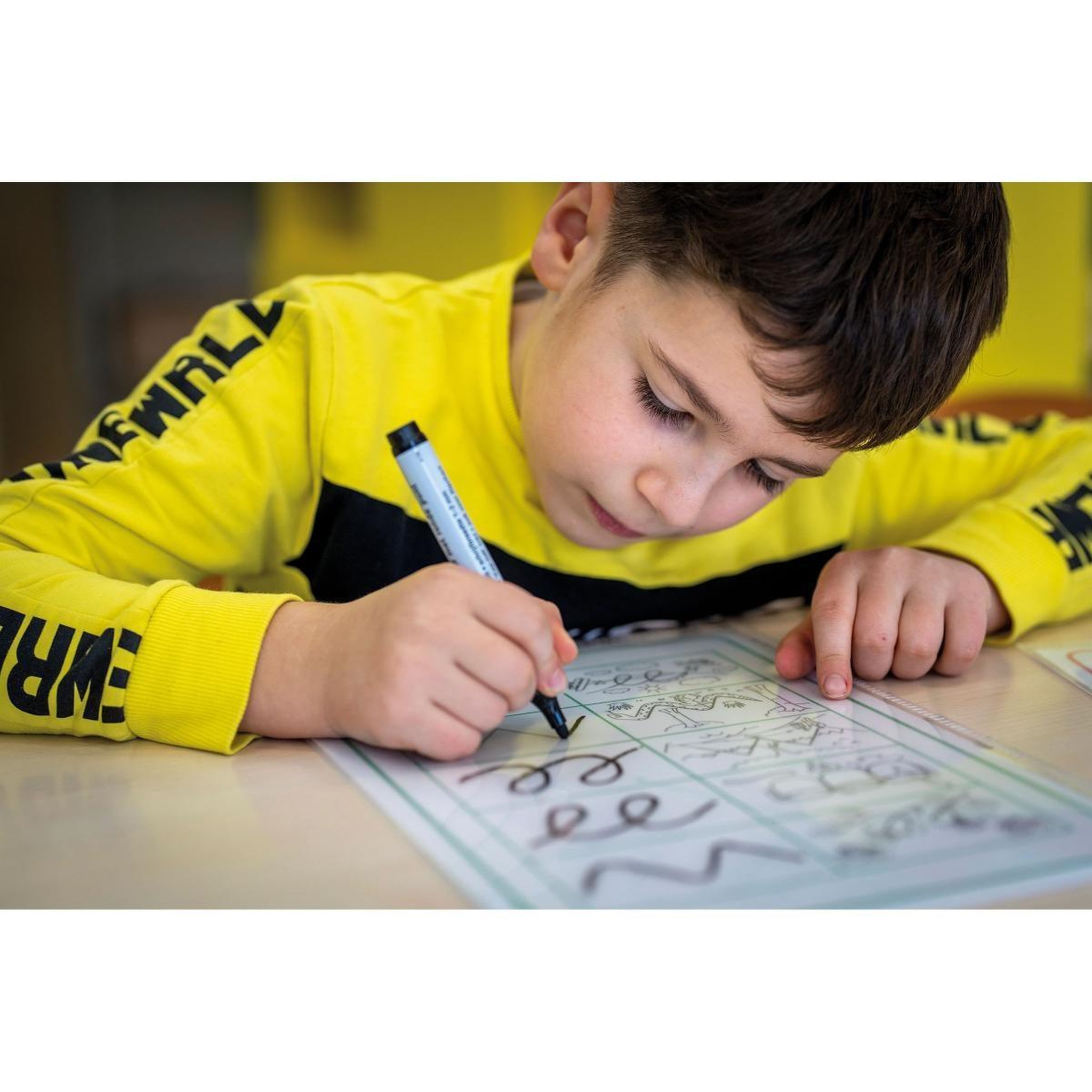 Voir la diapositive 3 : EDUCO Motricité d'écriture - cartes à motifs