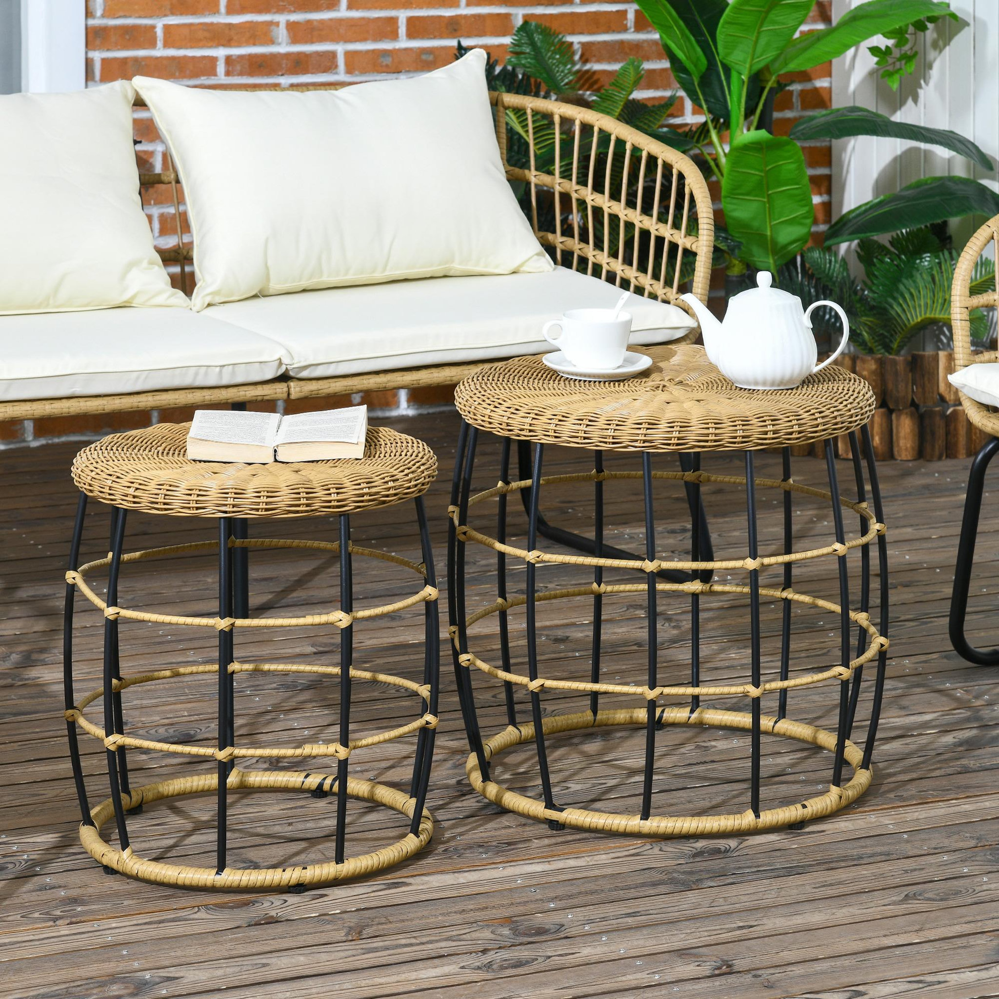 Voir la diapositive 2 : OUTSUNNY Tables basses gigognes de jardin style cosy chic lot de 2 tables basses encastrables résine tressée aspect rotin