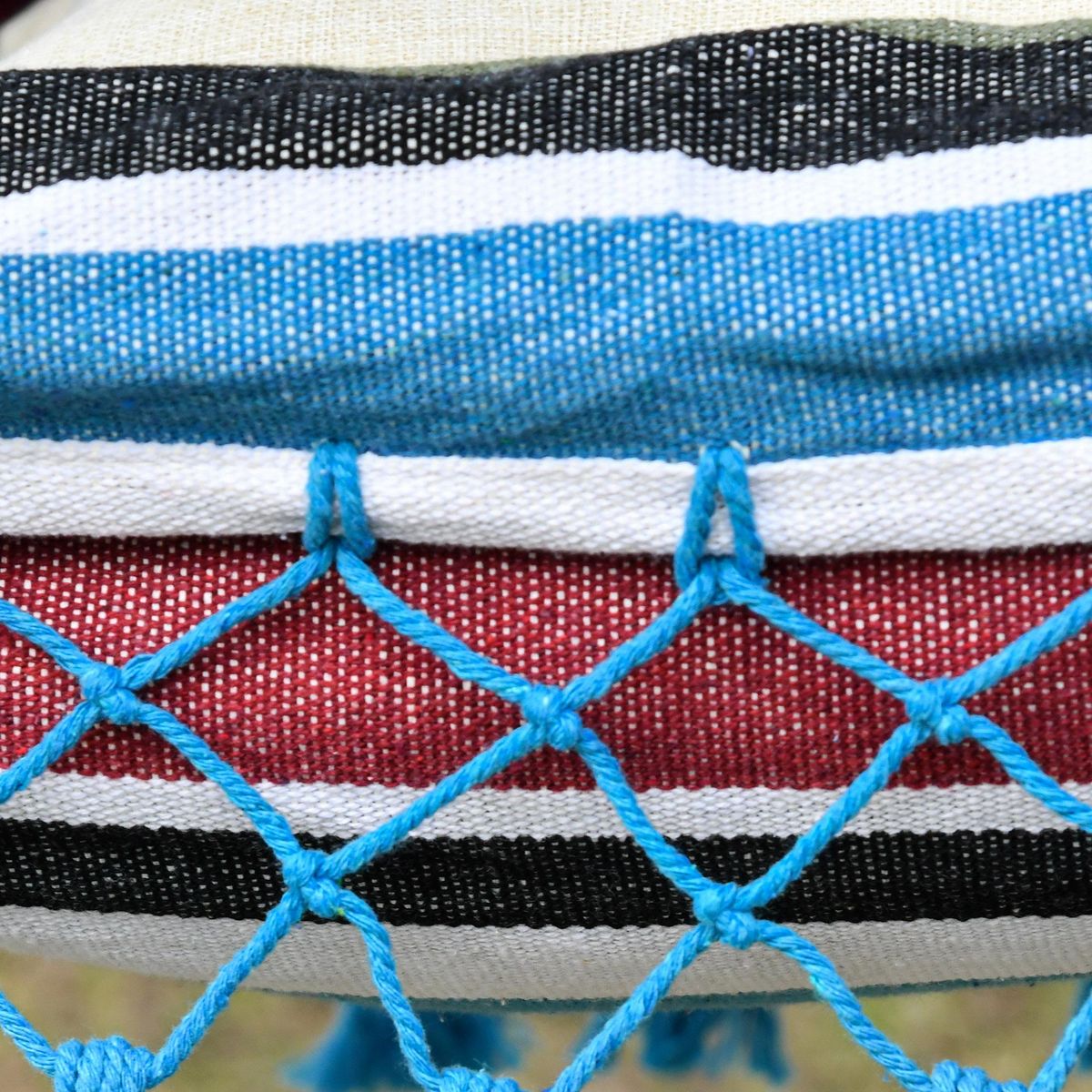 OUTSUNNY Hamac de voyage portable style hippie chic toile de hamac dim. 3L x 1,5l m coton polyester multicolore