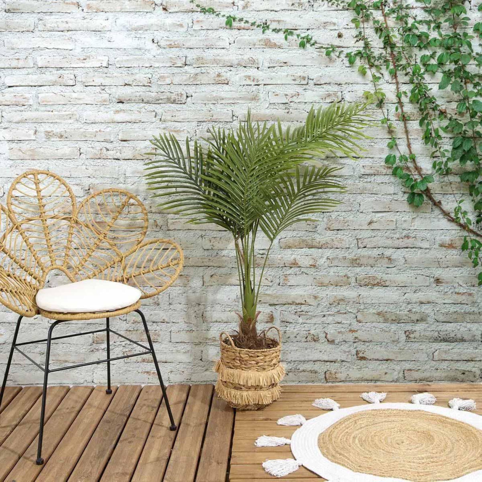 Voir la diapositive 2 : The Home Deco Factory Palmier artificiel en pot  wilbur  120cm vert