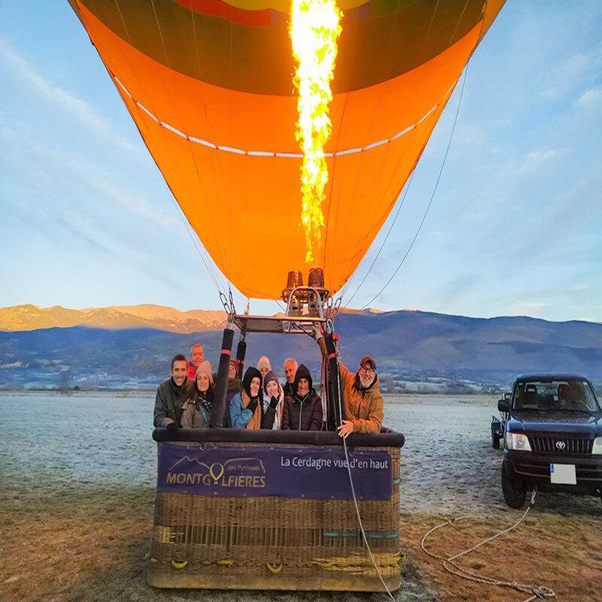 Voir la diapositive 4 : Smartbox Vol en montgolfière au-dessus de la cerdagne en semaine - coffret cadeau sport & aventure