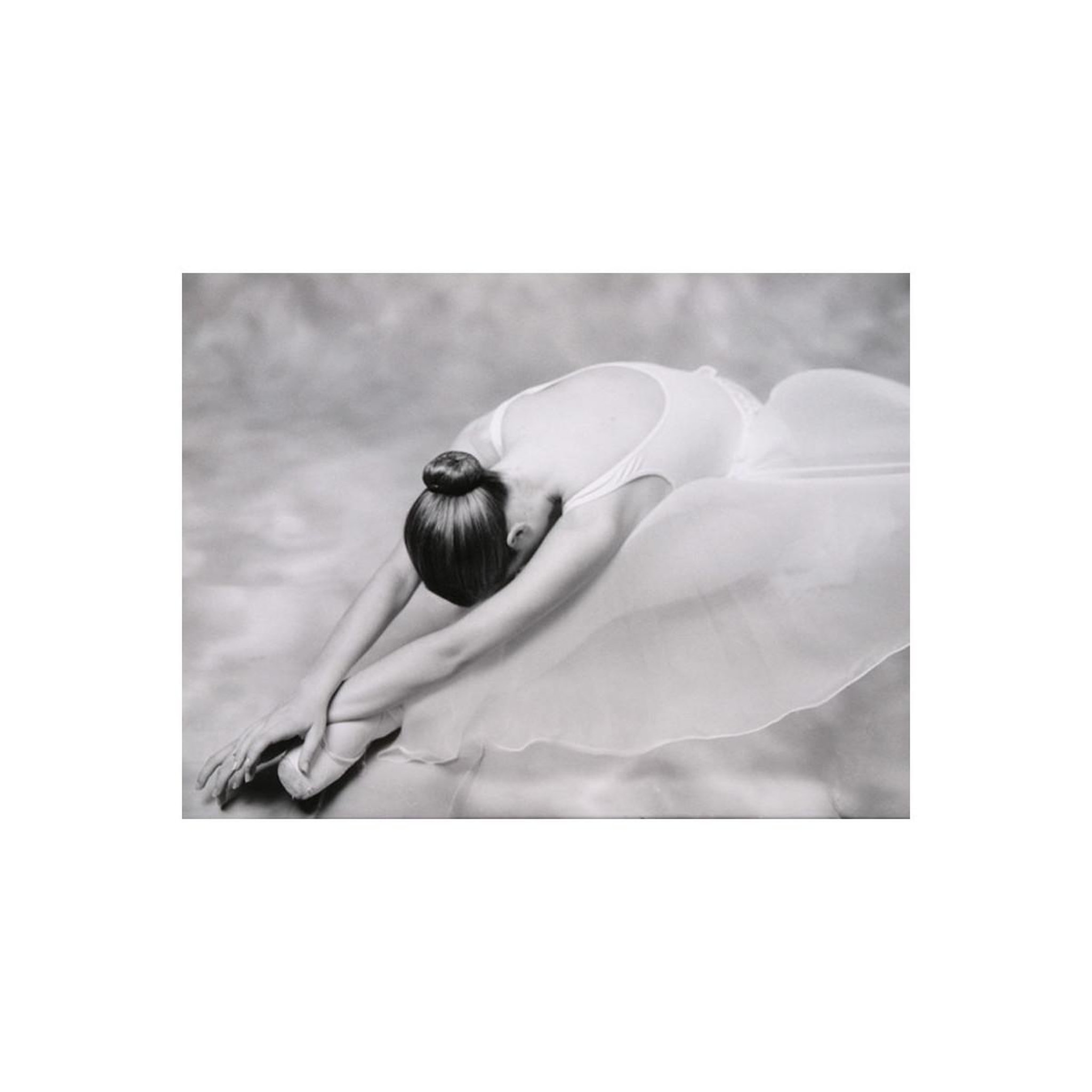 Voir la diapositive 2 : Paris Prix Papier peint  photographie : ballerine