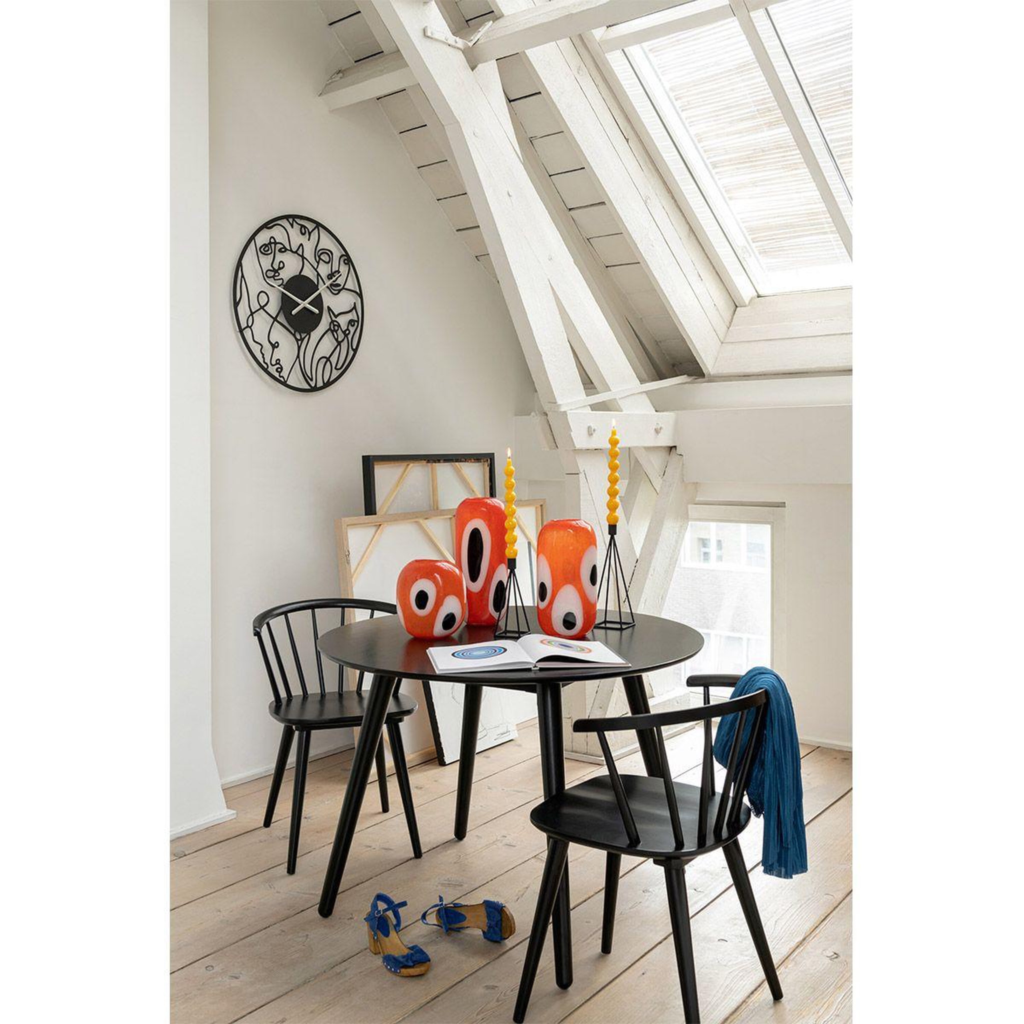 Voir la diapositive 3 : J-LINE Horloge murale en métal  visages  49cm noir