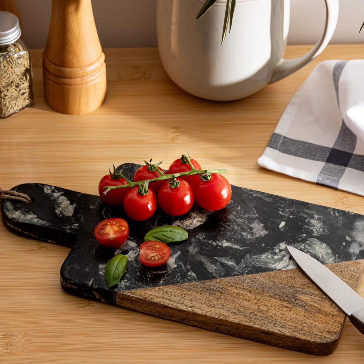SECRET DE GOURMET Planche à Découper en Marbre  Geom  30cm Noir