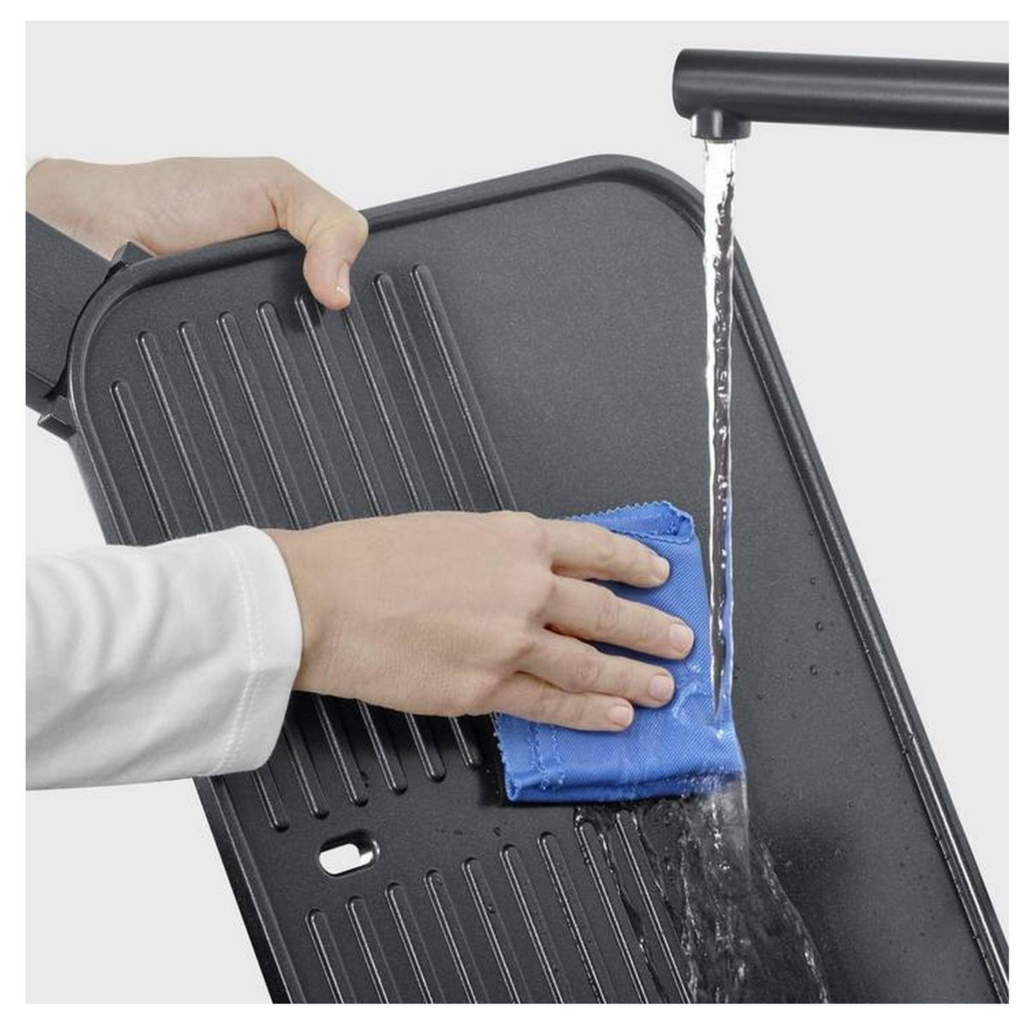 Voir la diapositive 6 : SEVERIN Barbecue électrique sur pieds 2300w noir - pg8598