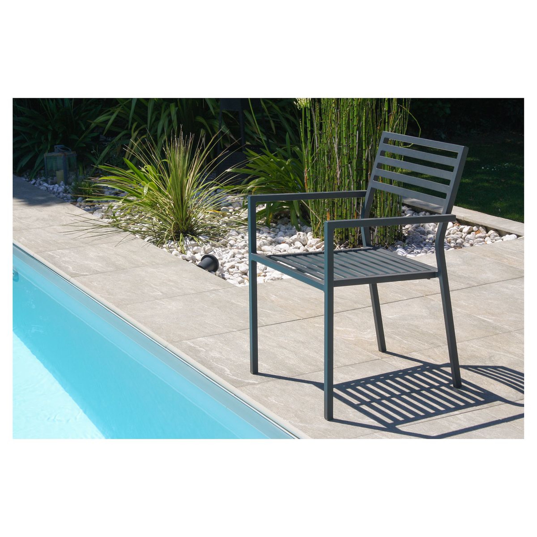 Voir la diapositive 1 : City Garden Fauteuil de jardin empilable en aluminium anthracite GASTON