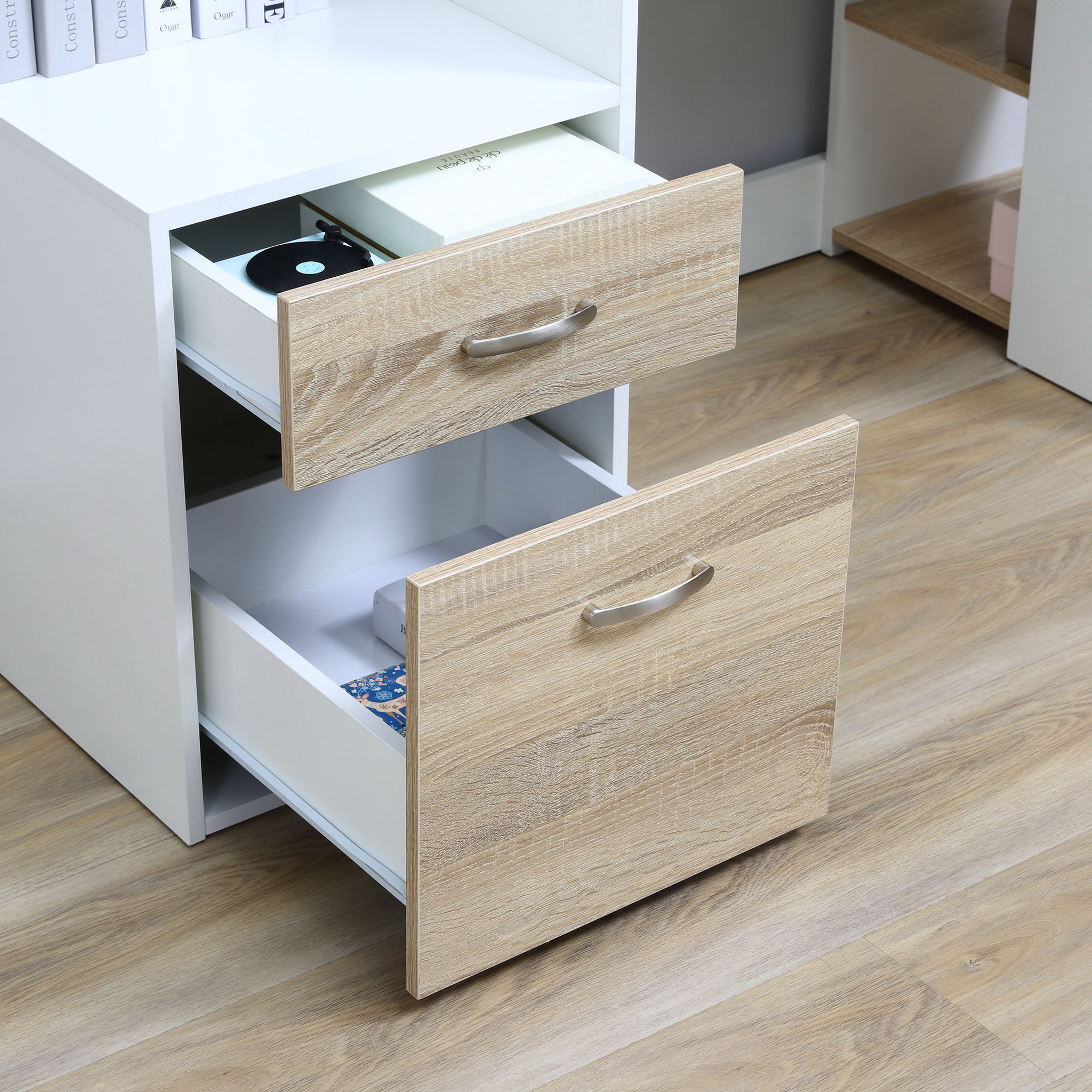 Voir la diapositive 5 : HOMCOM HOMCOM Bureau Informatique multimédia Design Multi-rangements 137 L x 55 l x 92 H cm chêne Blanc