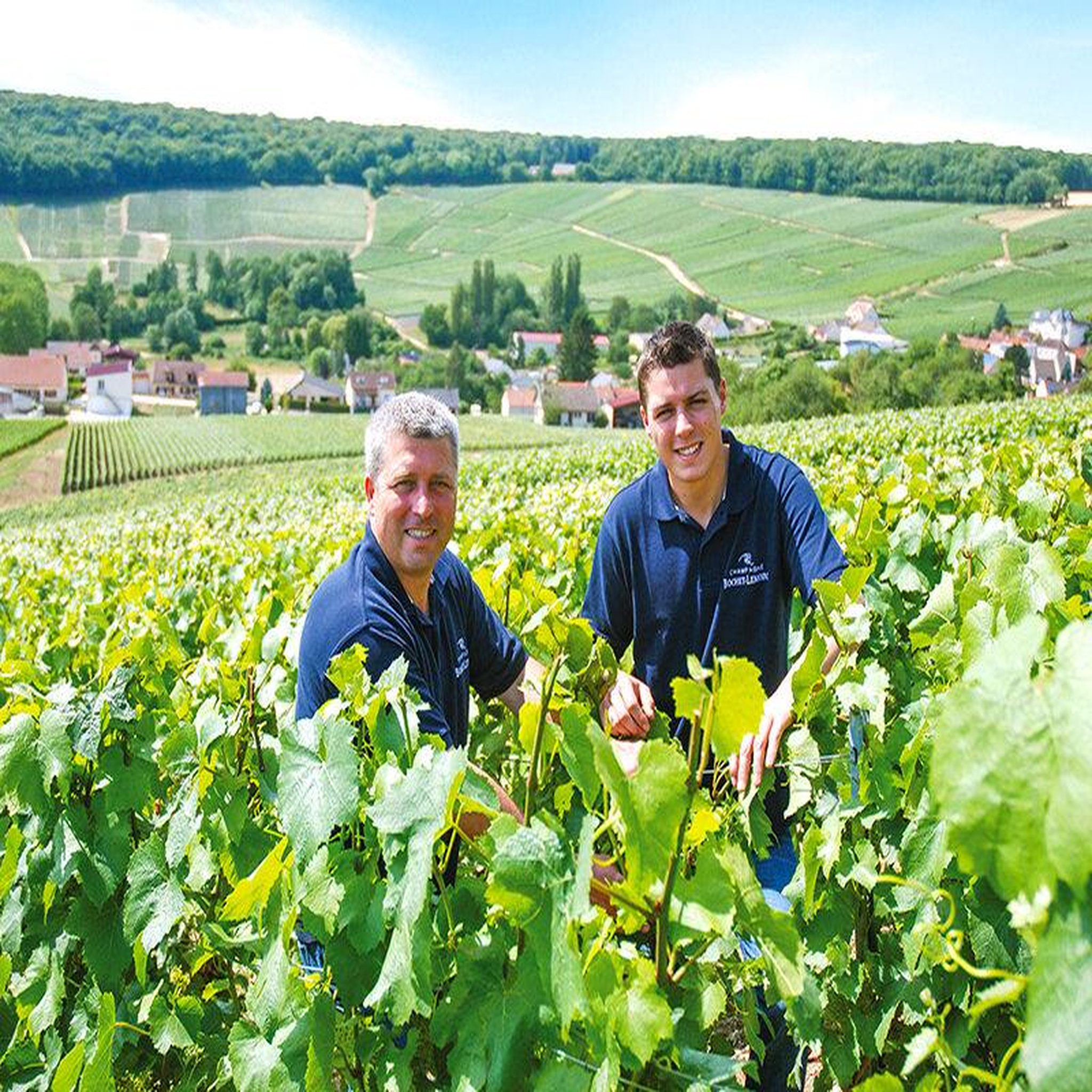 Voir la diapositive 4 : Smartbox Coffret de 3 bouteilles de champagne à déguster chez soi - coffret cadeau sport & aventure