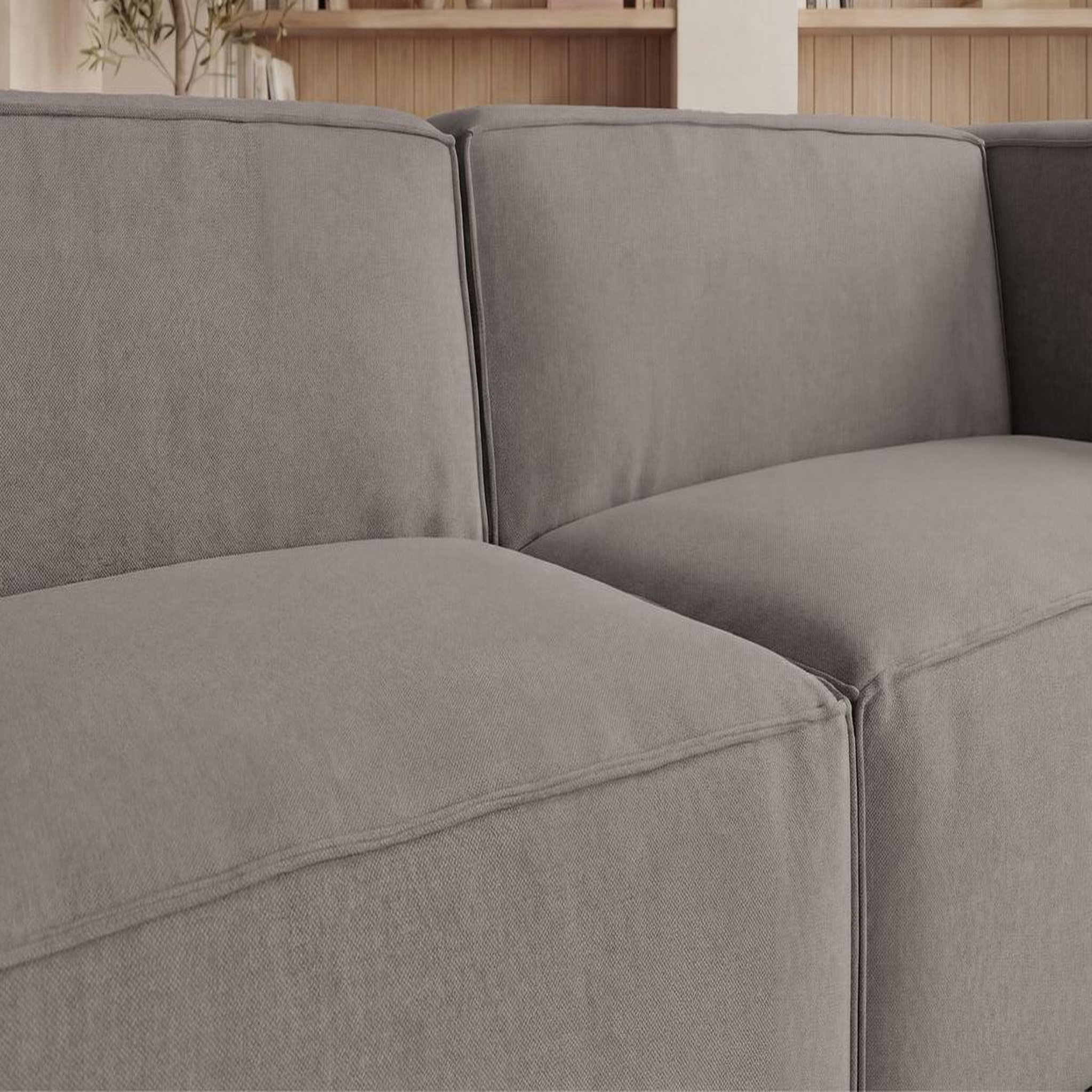Voir la diapositive 4 : CASANOVA PARIS Basil - canapé droit tissu lisse 3 places
