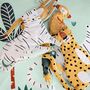 Voir la diapositive 4 : COTE DECO Parure de lit enfant Jungle avec animaux à scratcher - 100% coton 57 fils/cm² - 140 x 200 cm