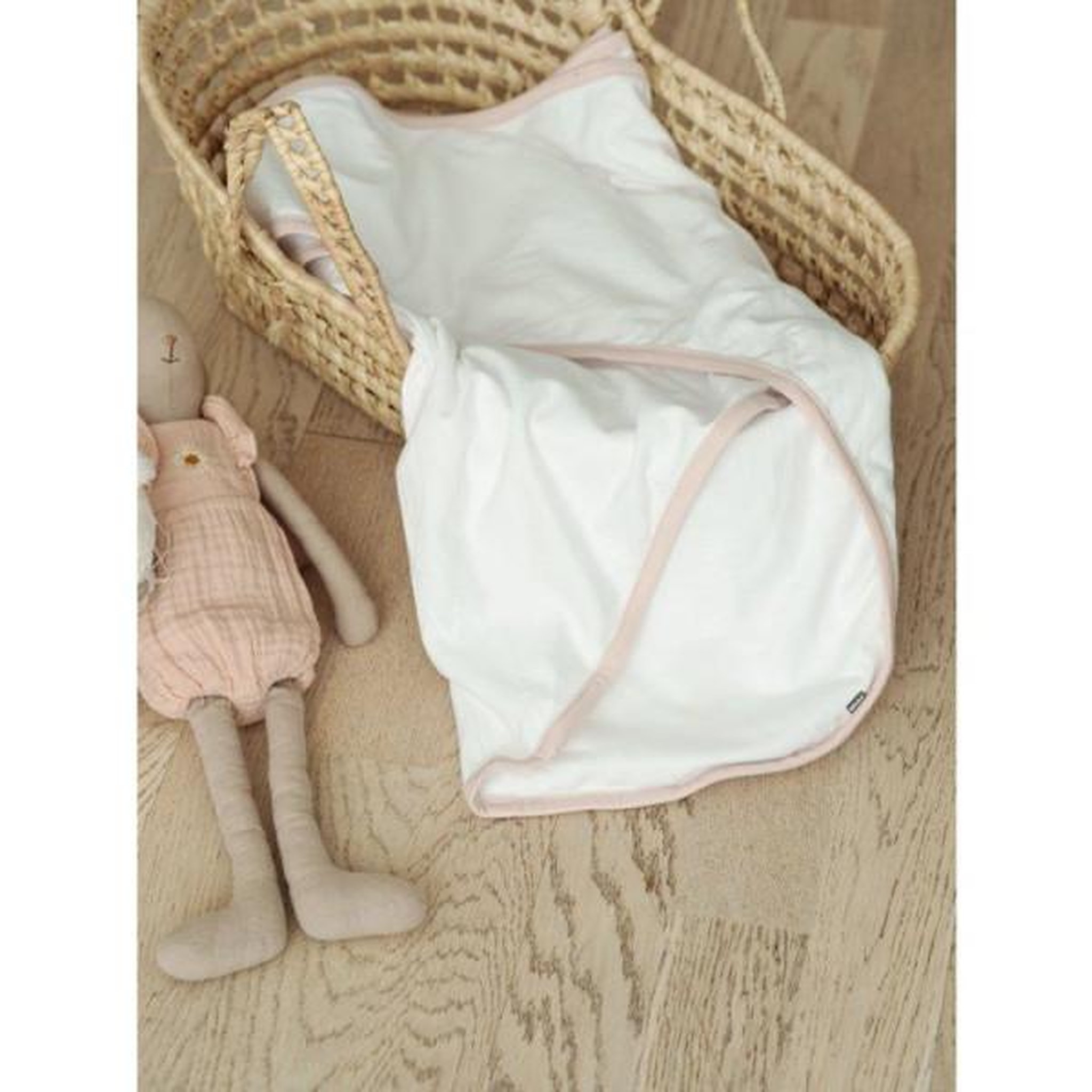 Voir la diapositive 3 : MARKET24 Couverture - BEABA - Miracle™ - Blanc
