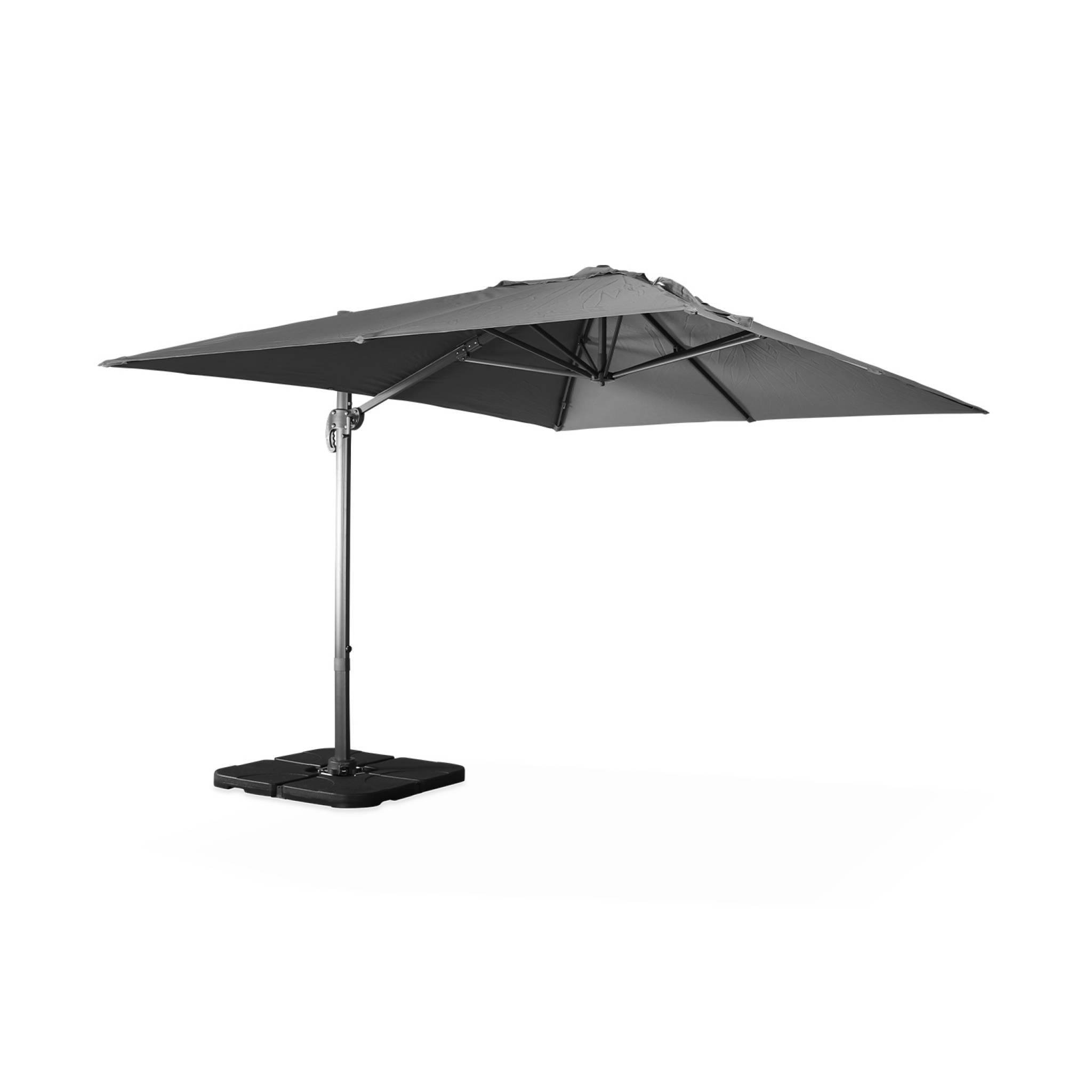 Voir la diapositive 1 : SWEEEK Parasol déporté rectangulaire 3x4 m - Wimereux - Parasol excentré inclinable dans 6 positions, rotatif à 360° + dalles à lester 50x50cm