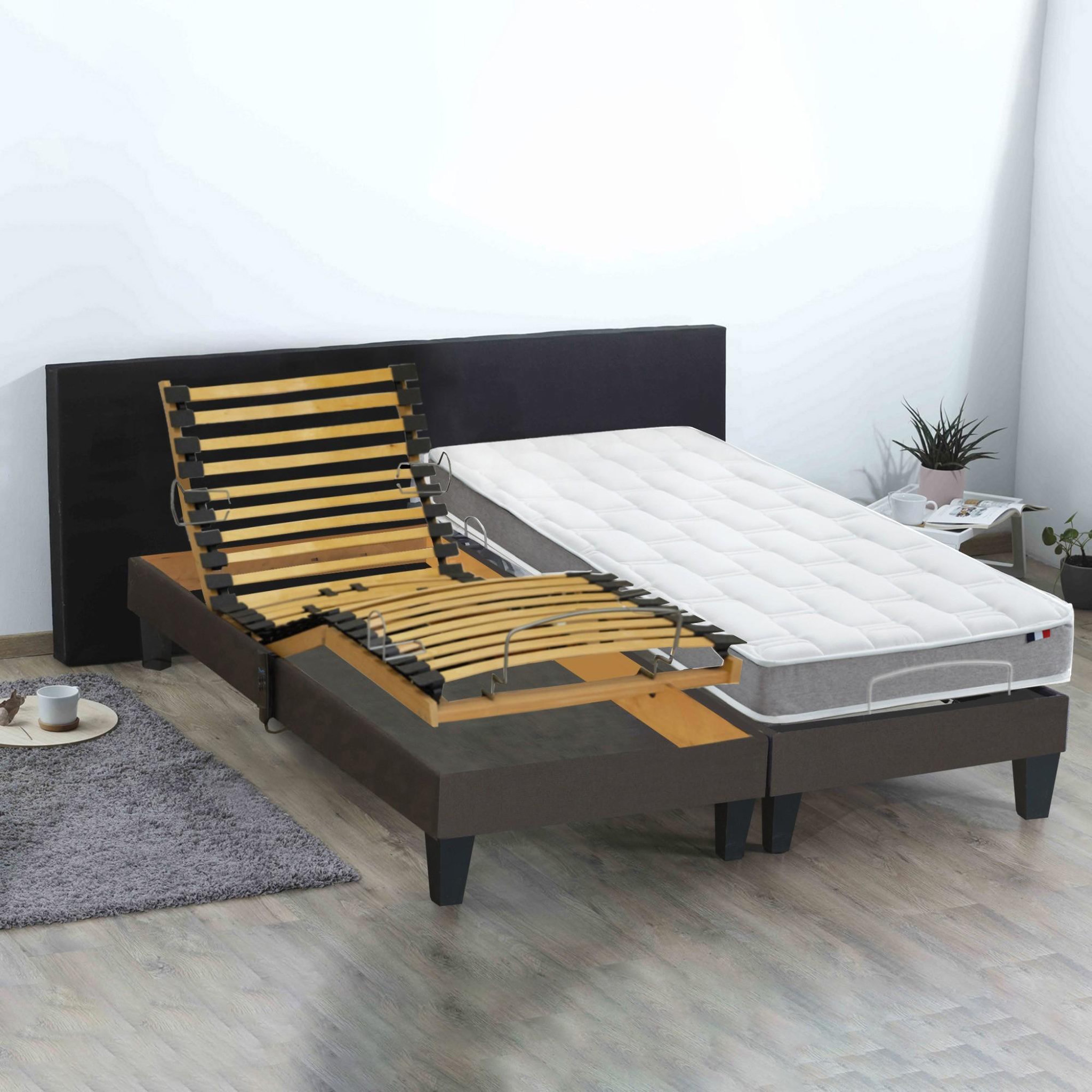 Voir la diapositive 2 : IDLITERIE Ensemble relaxation mousse ferme + sommier avec réglage fermeté au niveau lombaire 2x80x200