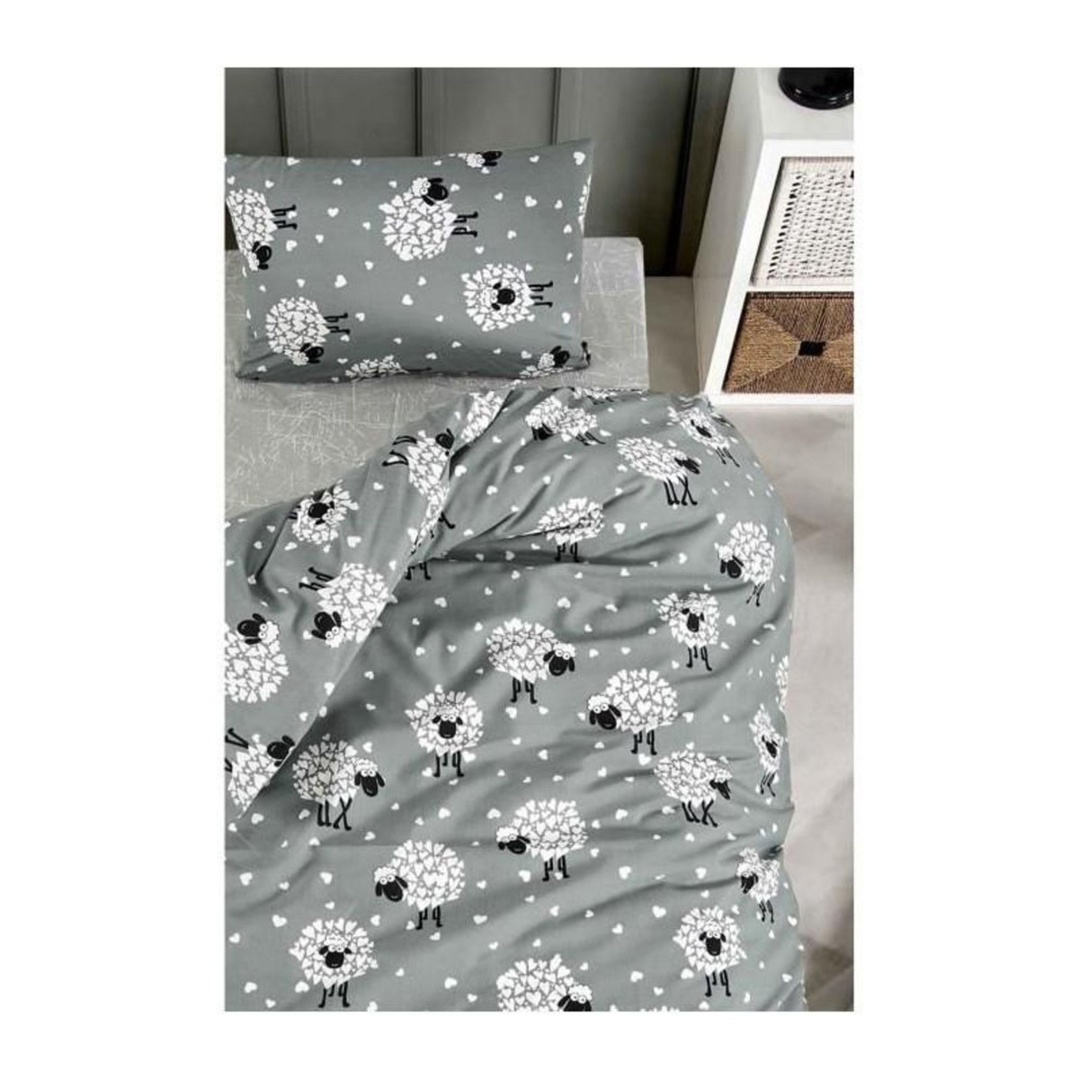 GENERIQUE Parure de lit - 1 housse de couette 220 x 240 cm + 2 taies d'oreiller 60 x 60 cm - 65% coton, 35% polyester - Gris