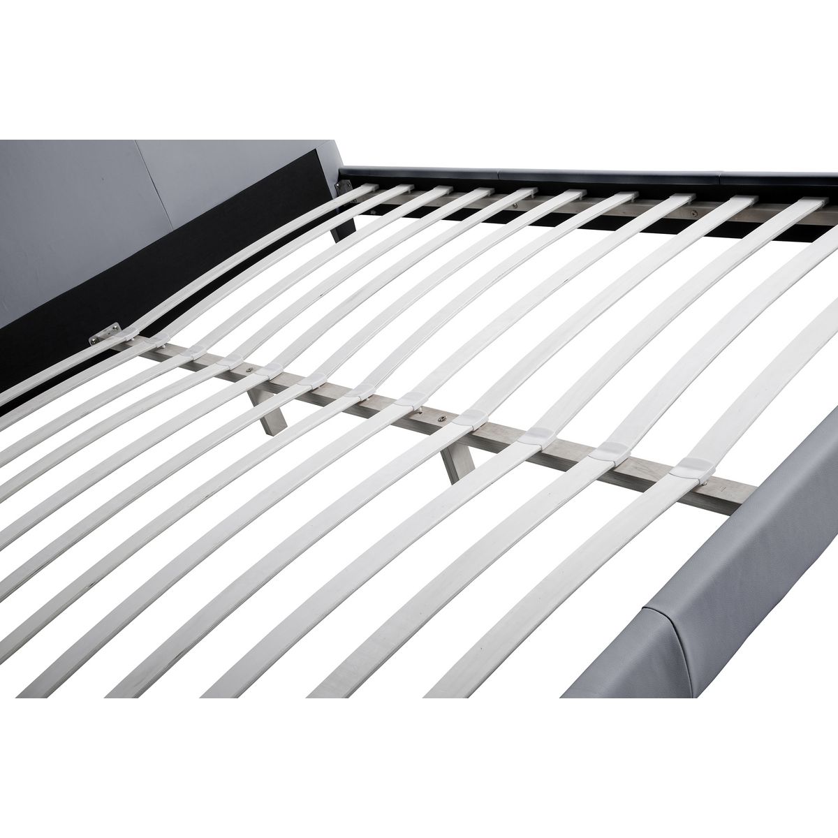 Lit avec tête de lit et sommier à lattes 140x190 cm MARTIN