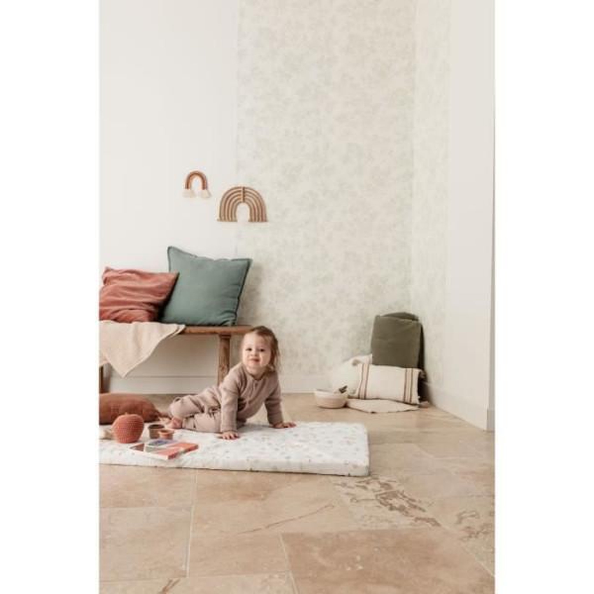 Voir la diapositive 6 : TINEO Matelas nomade Balloons - 120 x 60 x 4 cm - Blanc - TINEO