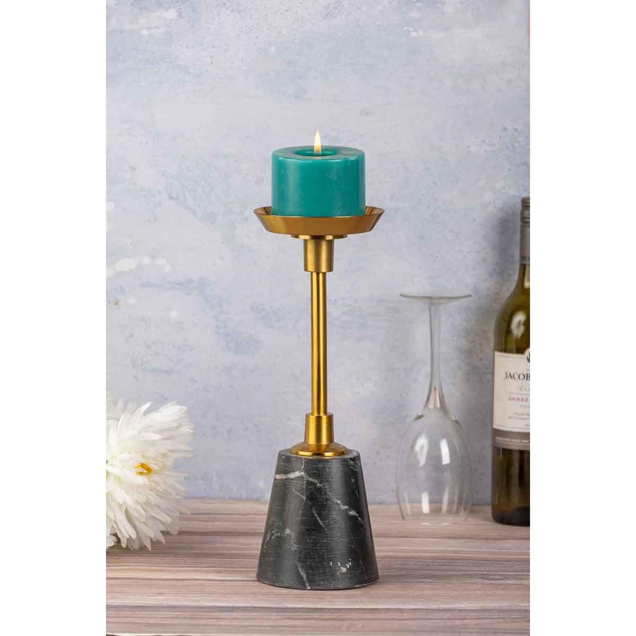 Voir la diapositive 4 : Paris Prix Bougeoir design en marbre  fayya  30cm noir & or
