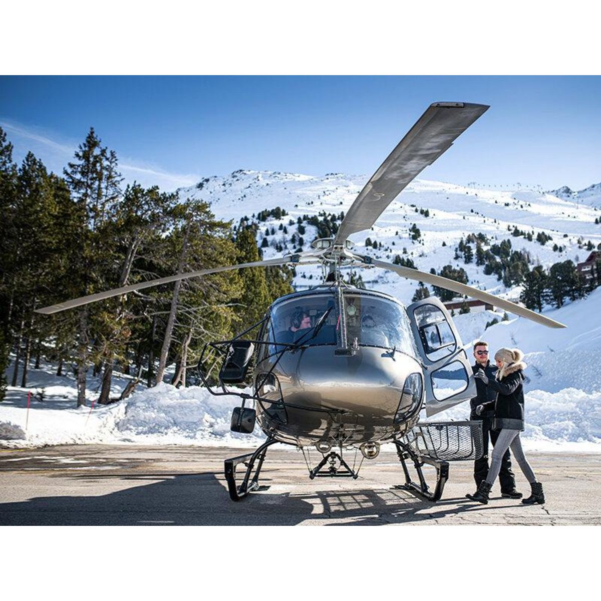 Smartbox Vol en hélicoptère de 30 min au-dessus du Mont-Blanc - Coffret Cadeau Sport & Aventure