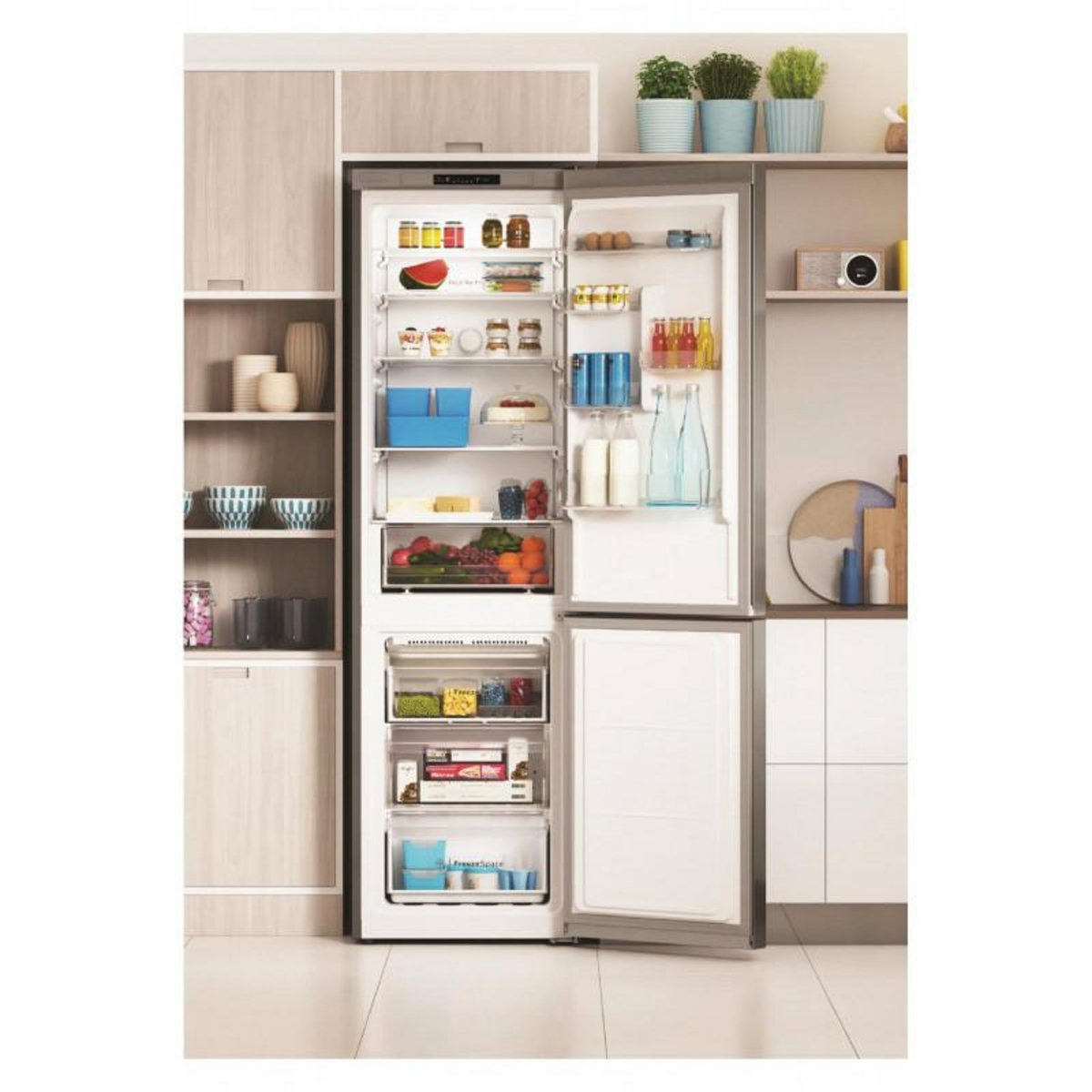 Indesit Réfrigérateurs combinés 367L Froid Froid ventilé INDESIT 59,6cm E, 4958306