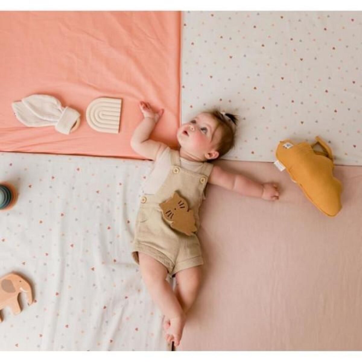 TINEO Tapis d'éveil Malin TINEO MON CoeUR 3en1 - Tapis évolutif multifonction - 120x120x5 cm