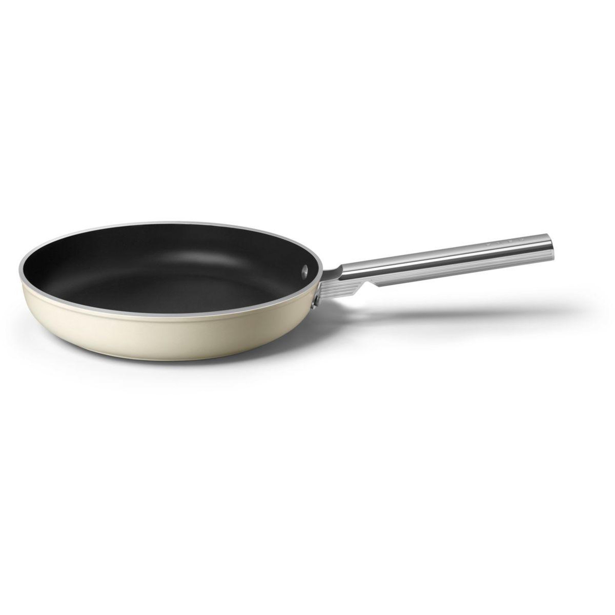 Voir la diapositive 2 : SMEG Poêle 28cm céramique crème