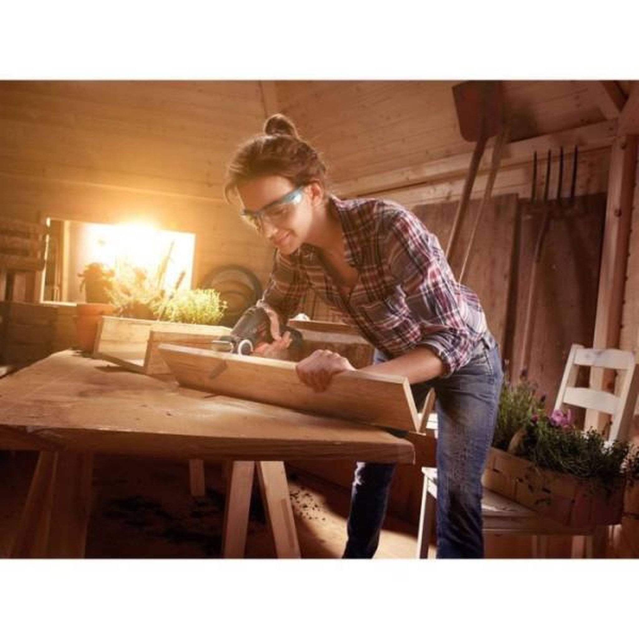 Voir la diapositive 5 : BOSCH Scie coupe droite sans-fil bosch - easycut 12 - lame nanoblade bois - batterie 12v-2,5ah