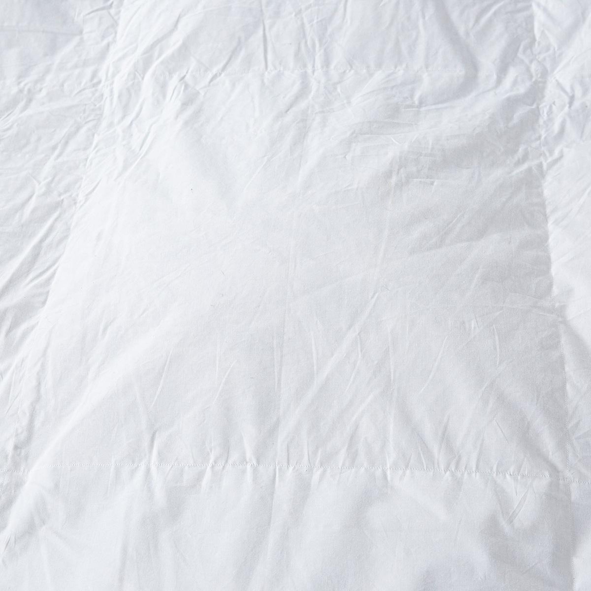Voir la diapositive 5 : BELLECOUR BELLECOUR LITERIE | Surmatelas TRANQUILITE | Duvet et plumes