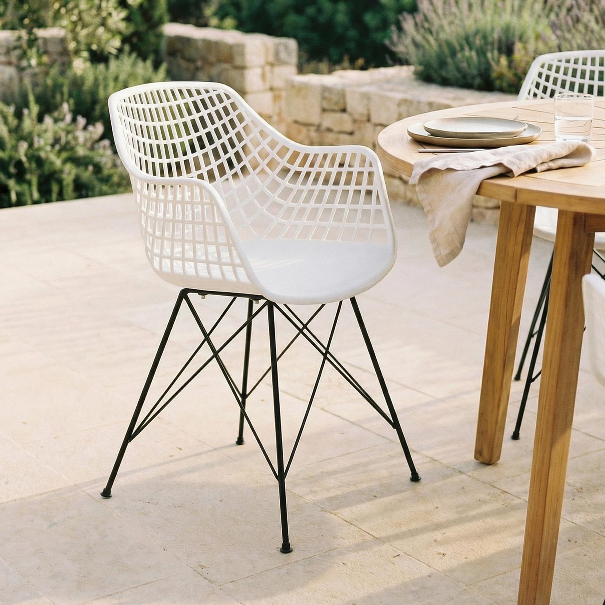Voir la diapositive 2 : IDIMEX Lot de 4 chaises alicante, en plastique