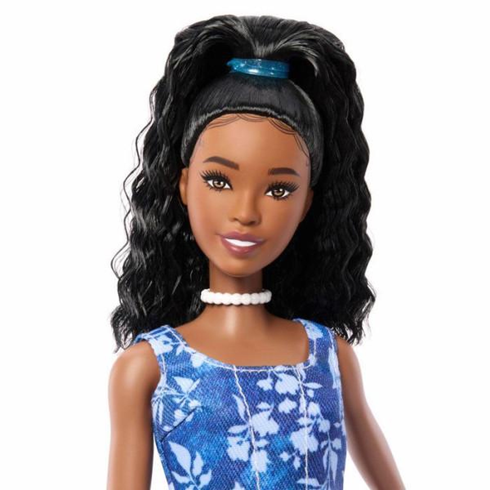 Voir la diapositive 4 : MATTEL Poupée mannequin - Barbie - Fashionistas Short et Haut à Fleurs - Cheveux noirs - Dès 3 ans