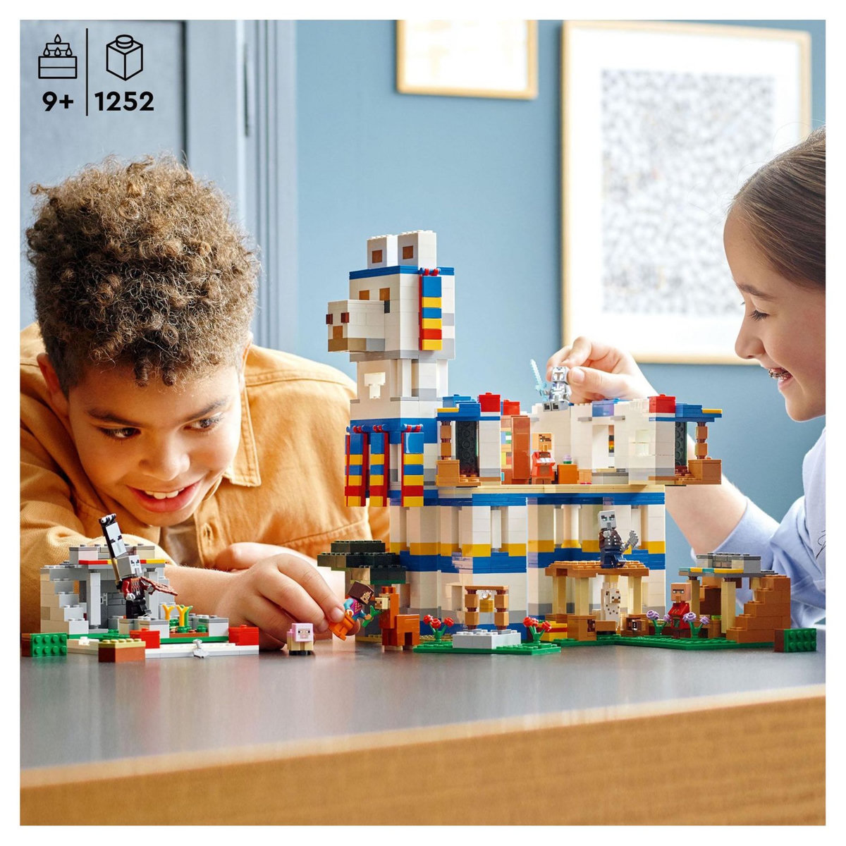 LEGO LEGO Minecraft 21188 Le Village Lama, Jouet de Maison et Figurines avec Animaux